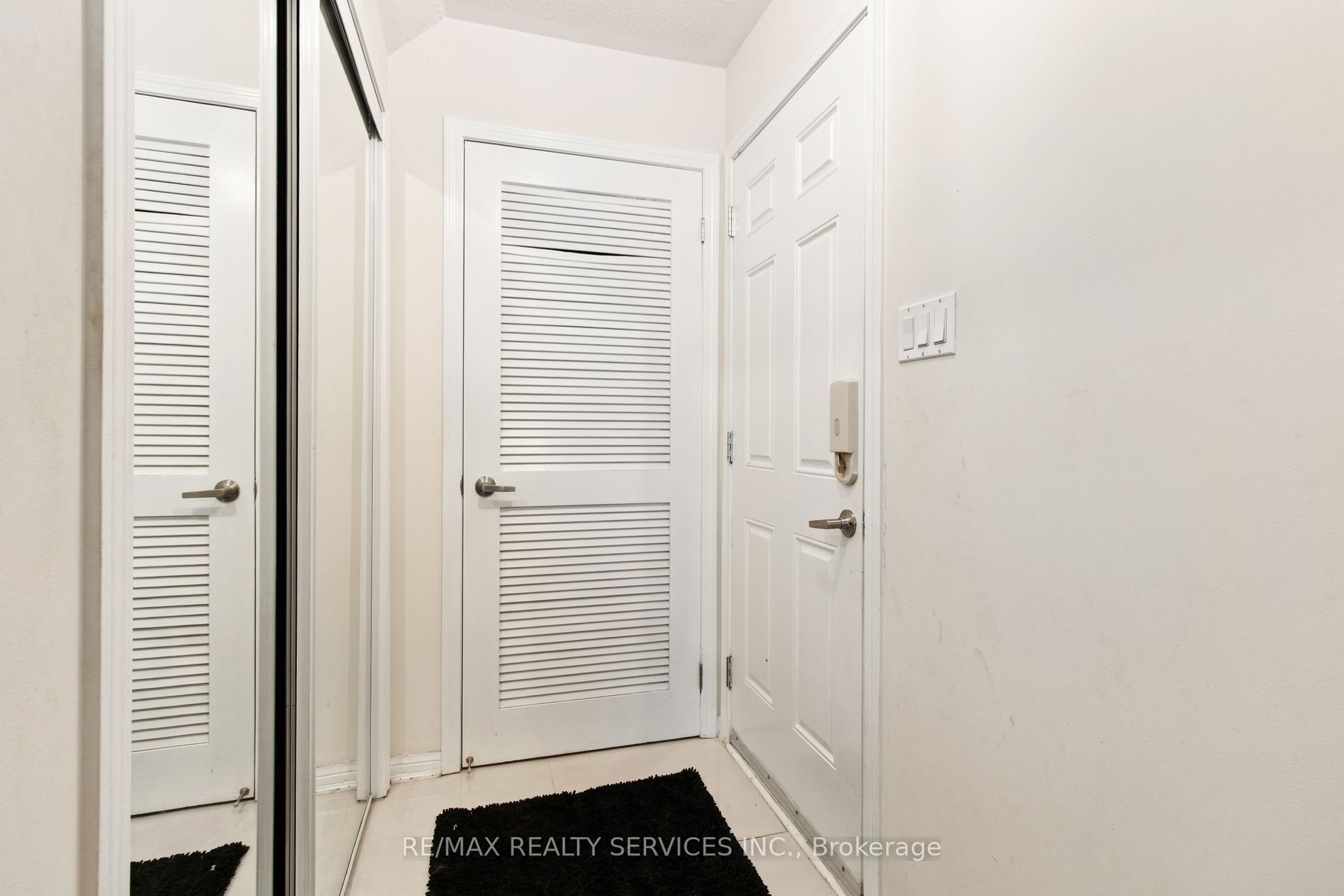 624 Frank Place Property Photo 14
