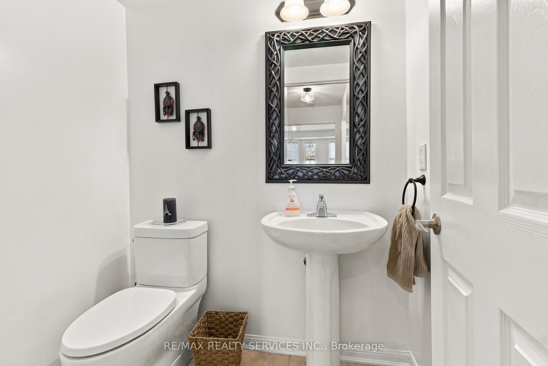 624 Frank Place Property Photo 16