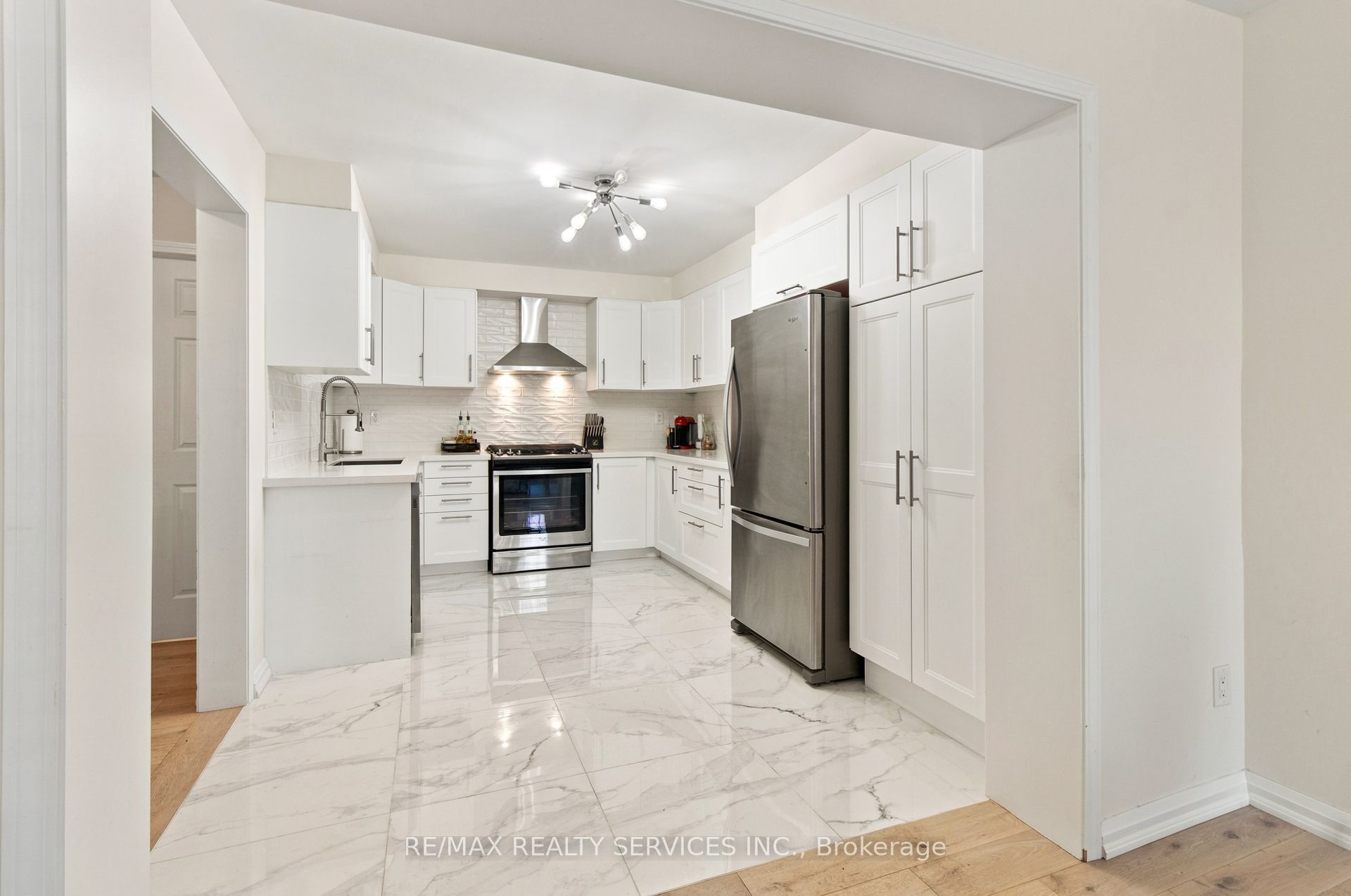 624 Frank Place Property Photo 22
