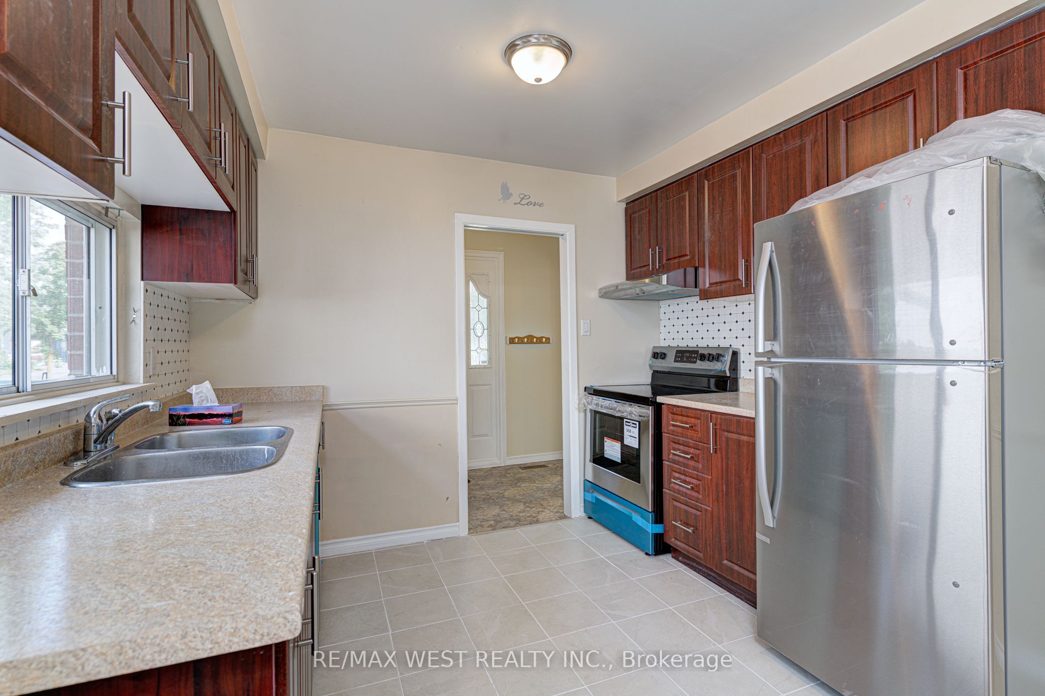 18 Glenforest Road Upper Lvl Property Photo 4