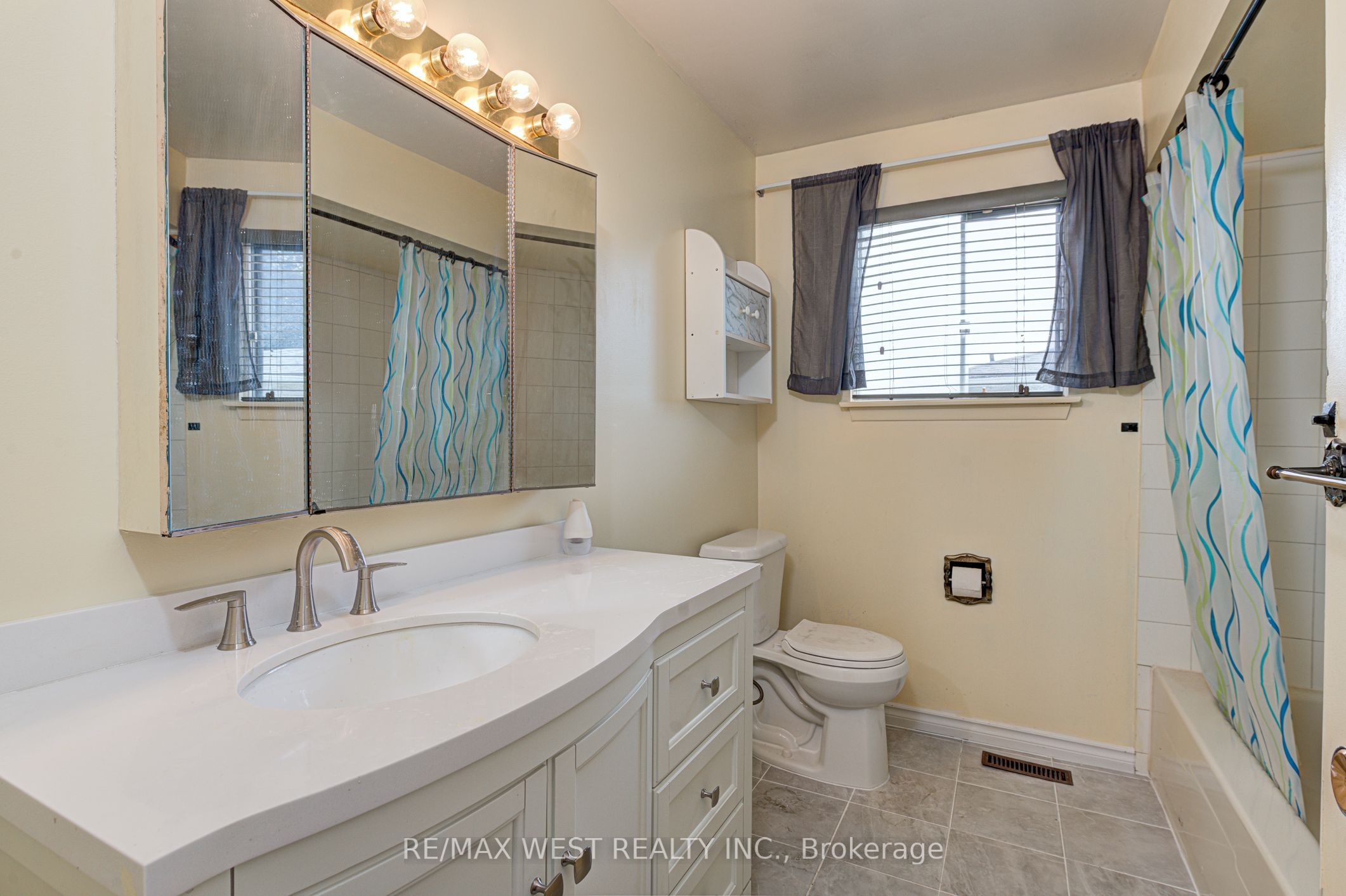 18 Glenforest Road Upper Lvl Property Photo 21