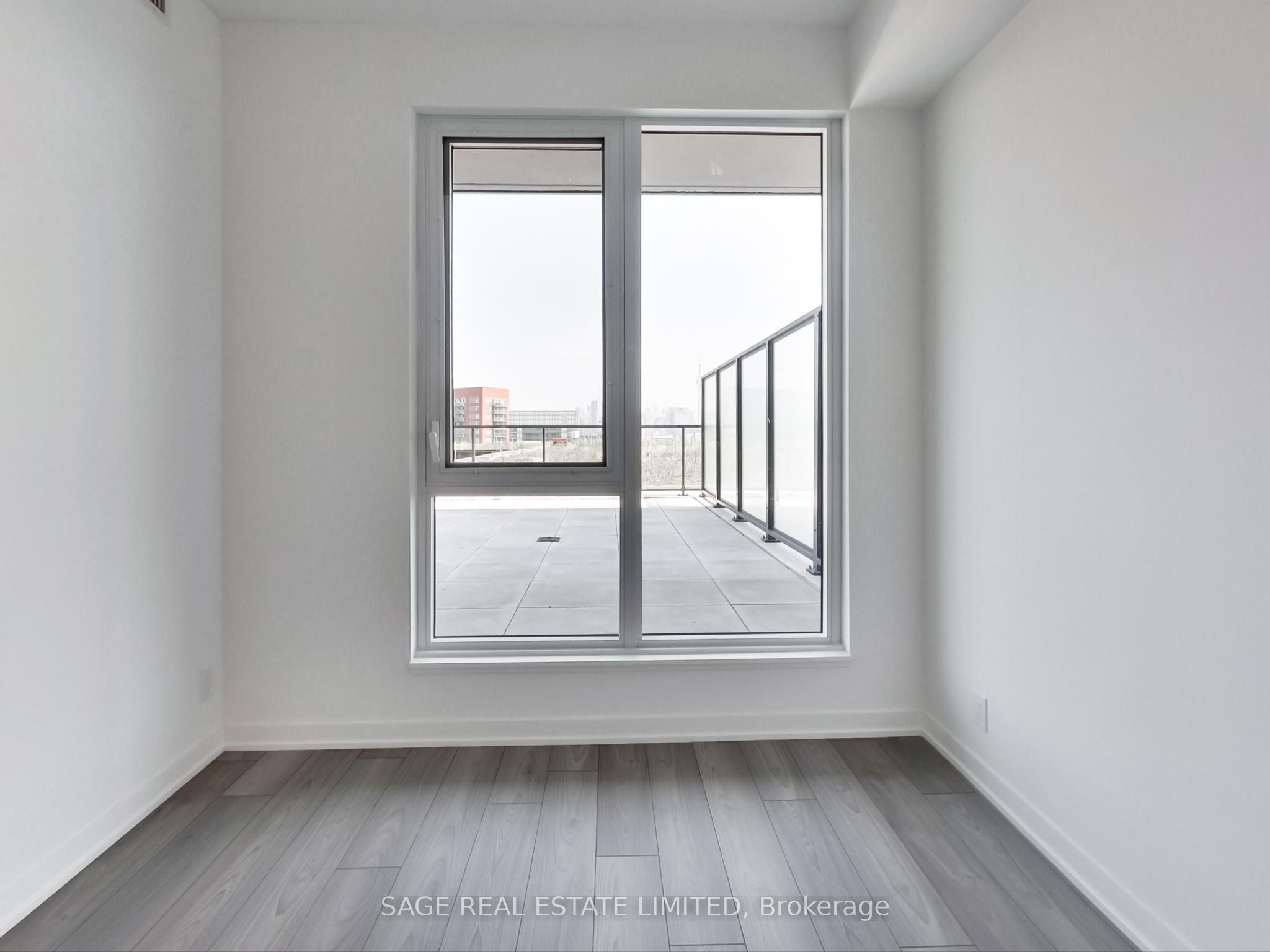 285 Dufferin Street 1401 Property Photo 26