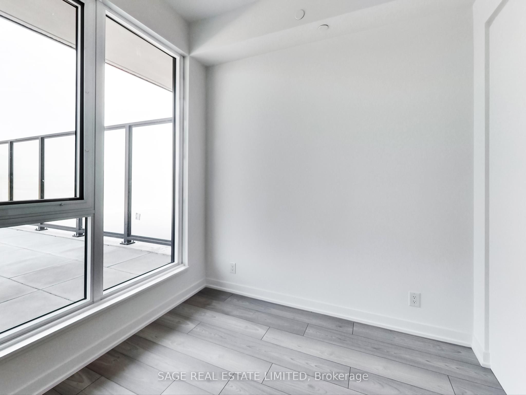 285 Dufferin Street 1401 Property Photo 27