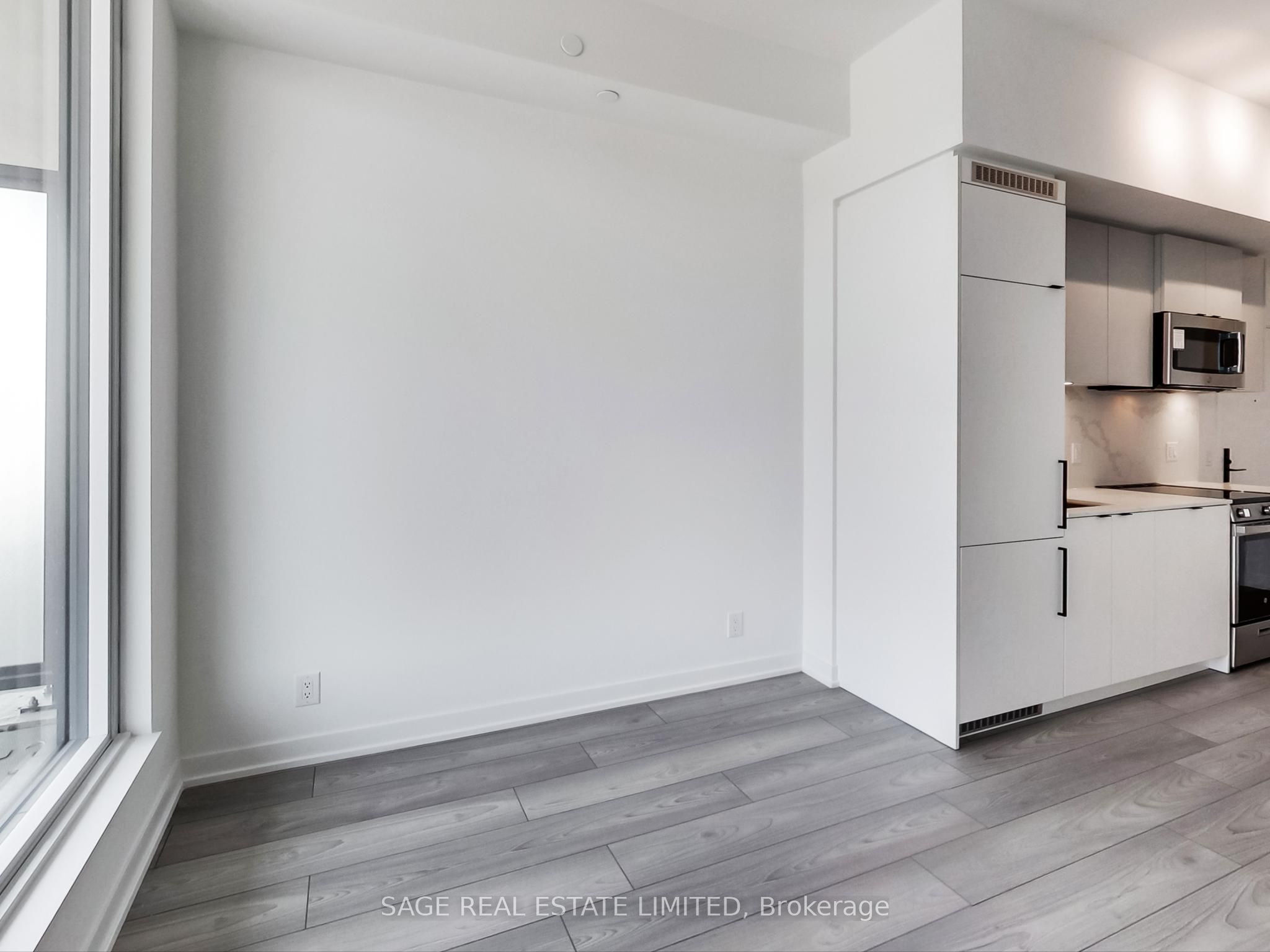 285 Dufferin Street 1401 Property Photo 28