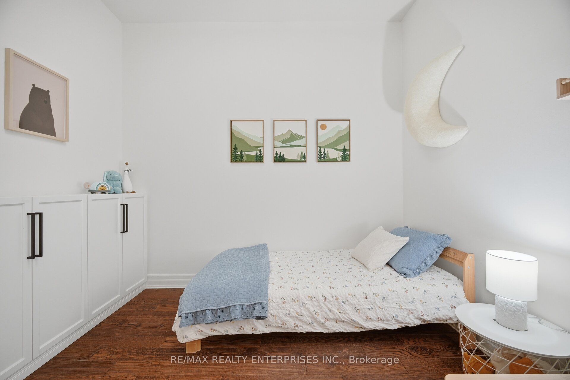 2855 Bloor Street W 103 Property Photo 15