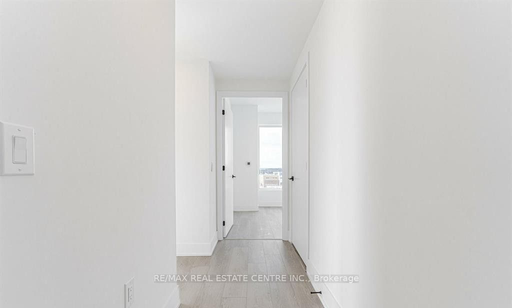 2450 Old Bronte Road 232 Property Photo 5