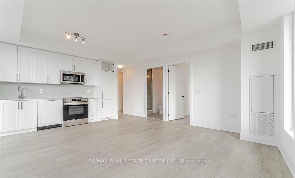2450 Old Bronte Road 232 Property Photo 16