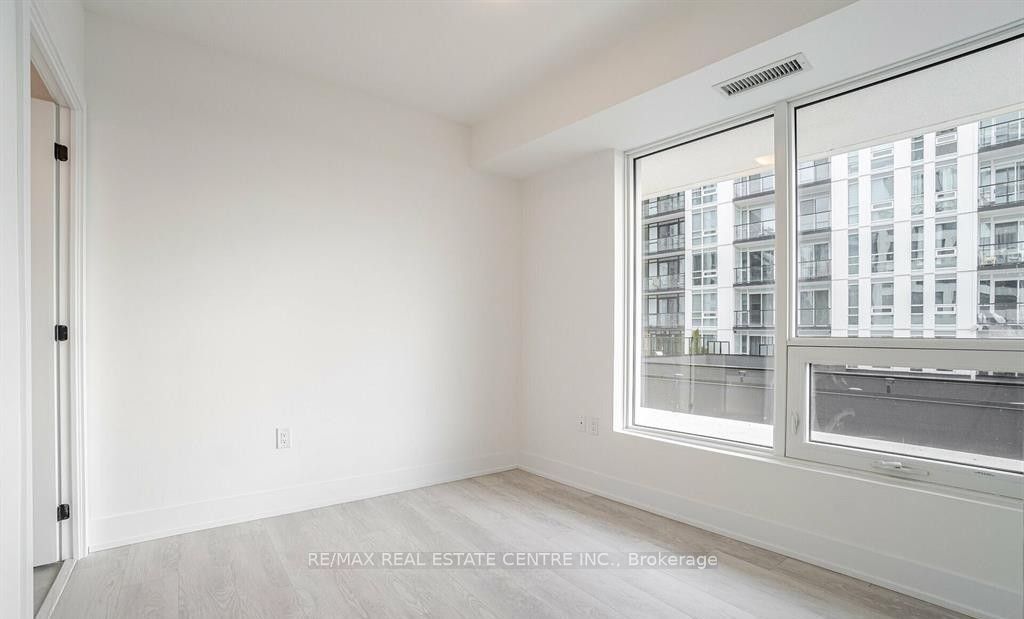 2450 Old Bronte Road 232 Property Photo 20