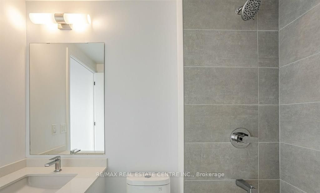 2450 Old Bronte Road 232 Property Photo 24