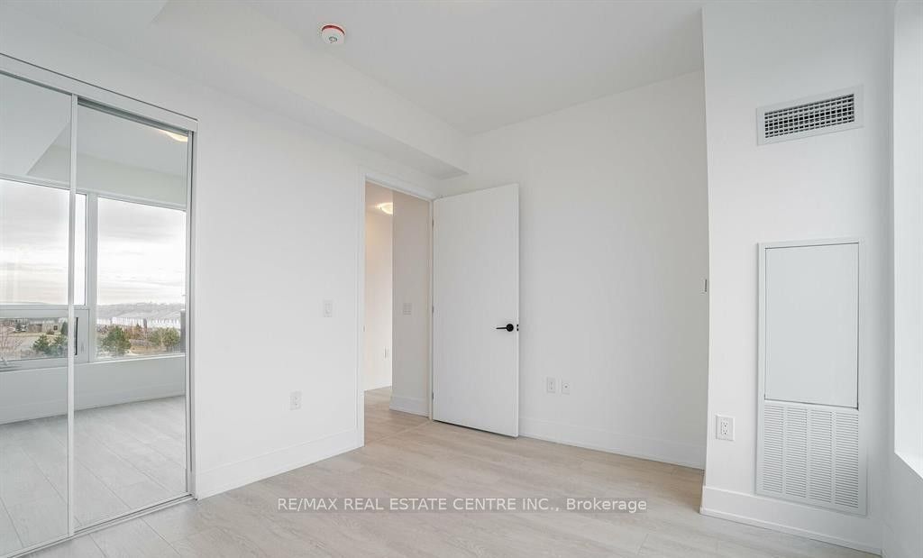 2450 Old Bronte Road 232 Property Photo 28