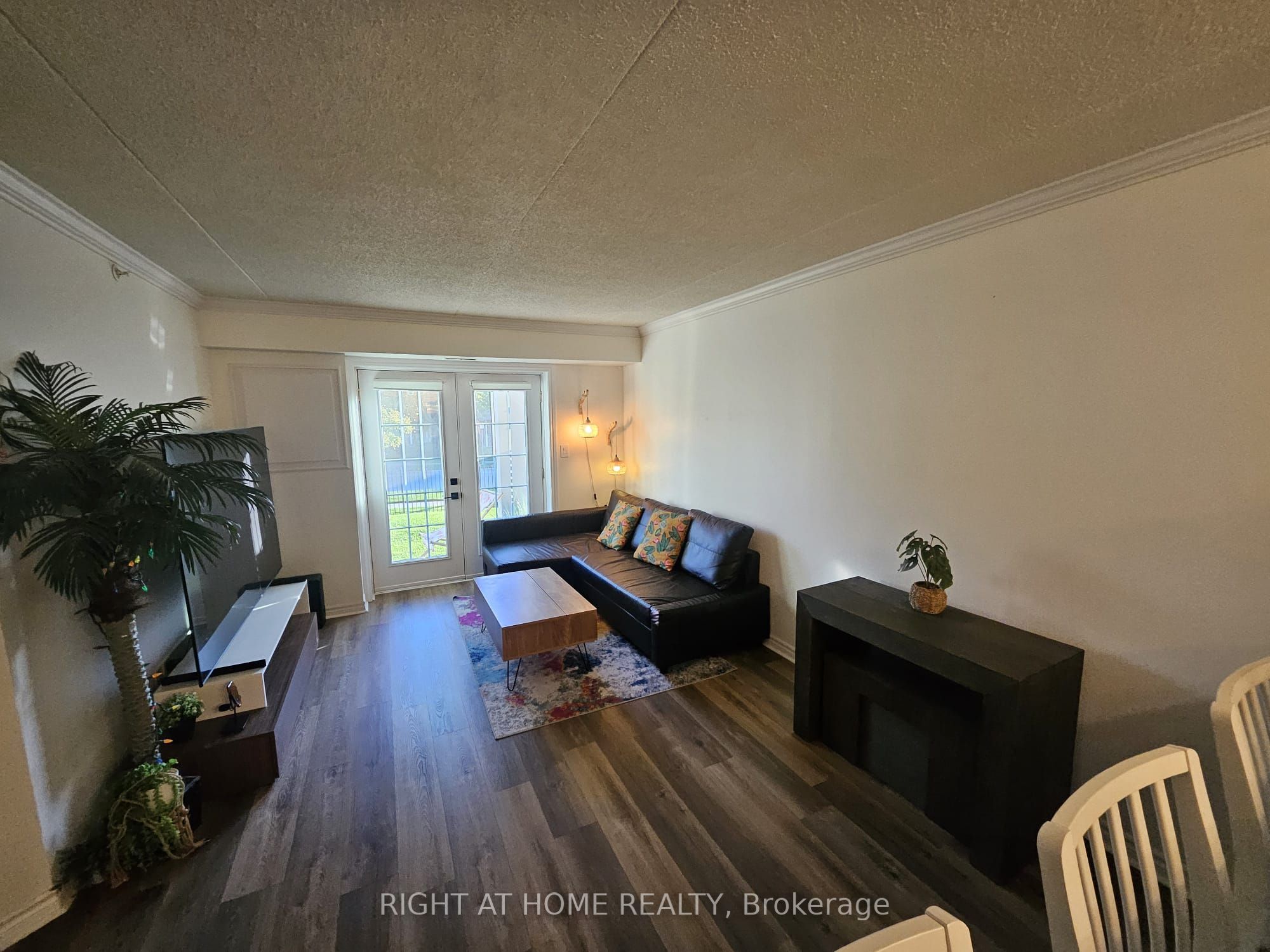 1421 Walkers Line 103 Property Photo 1