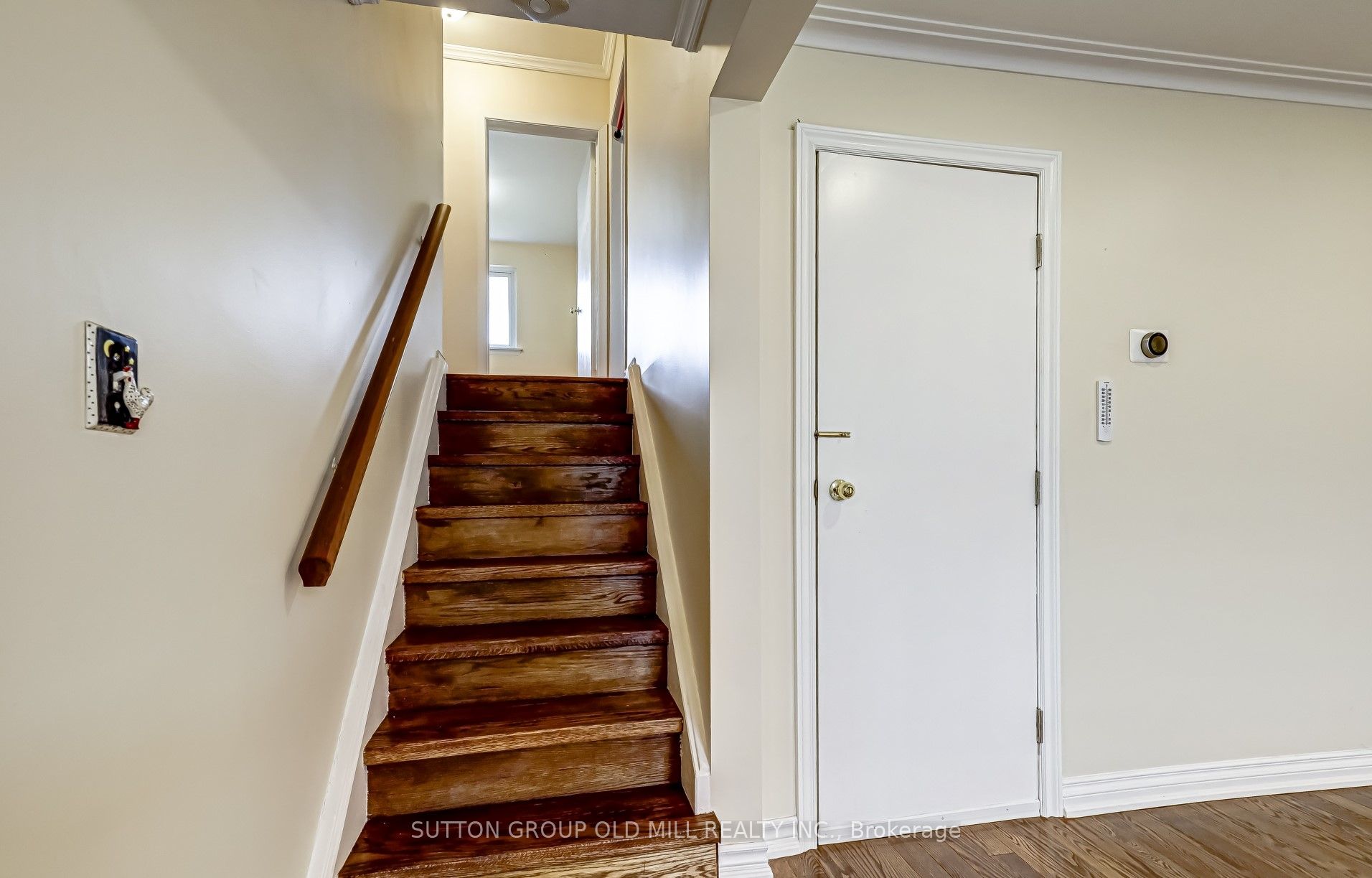 2 Leita Court Property Photo 11