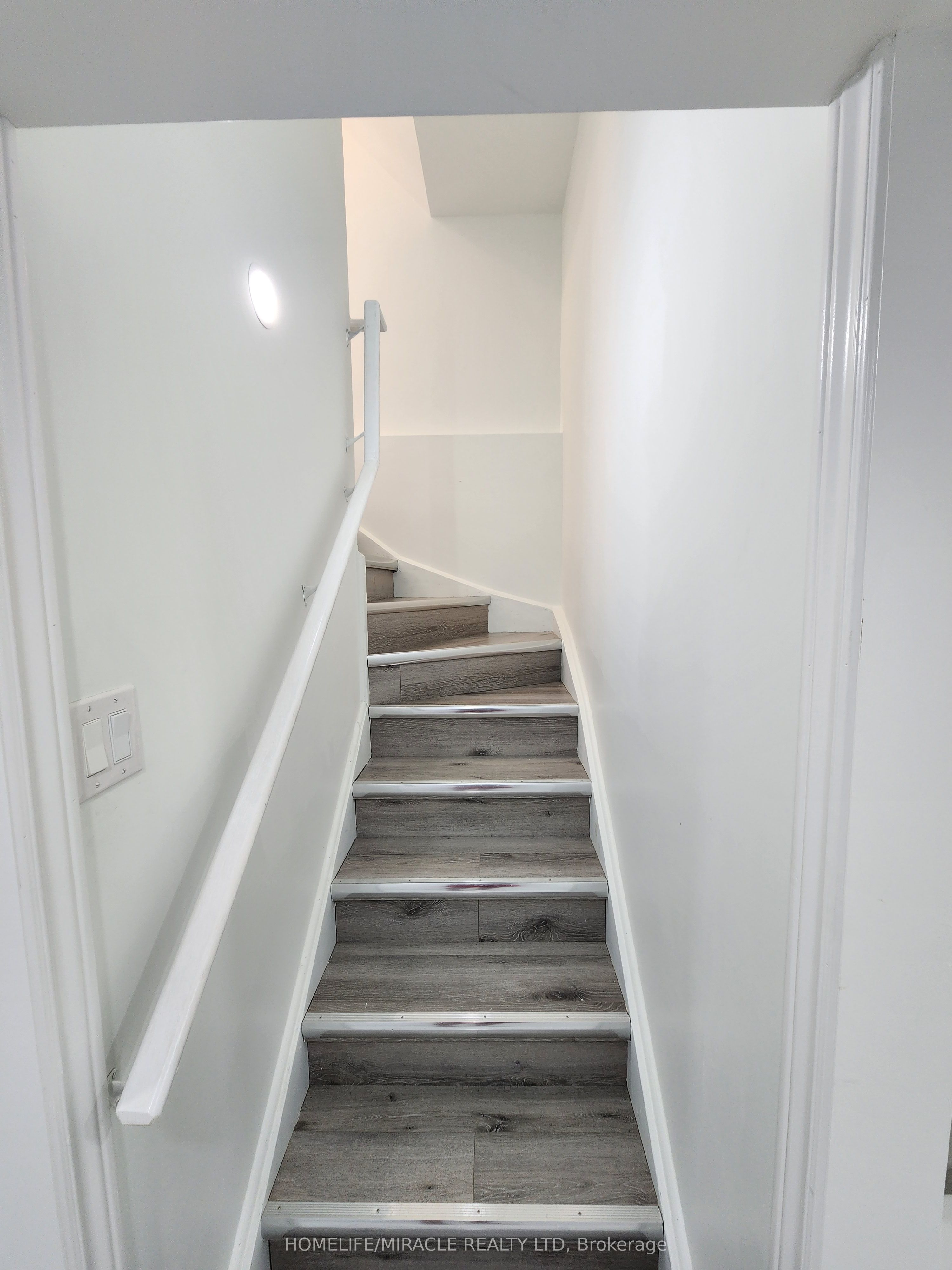 67 Calabria Drive Basement Property Photo 3