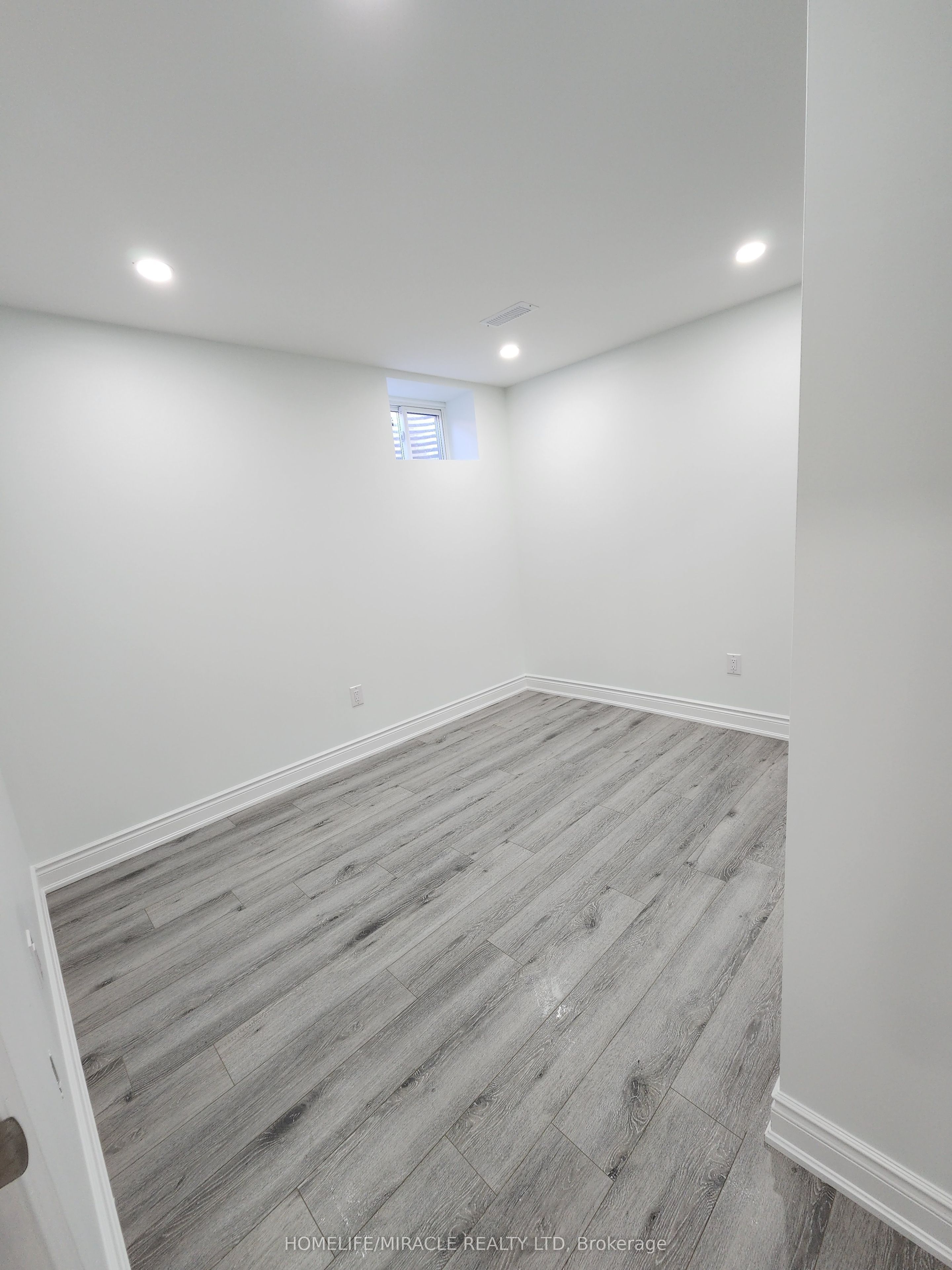 67 Calabria Drive Basement Property Photo 6