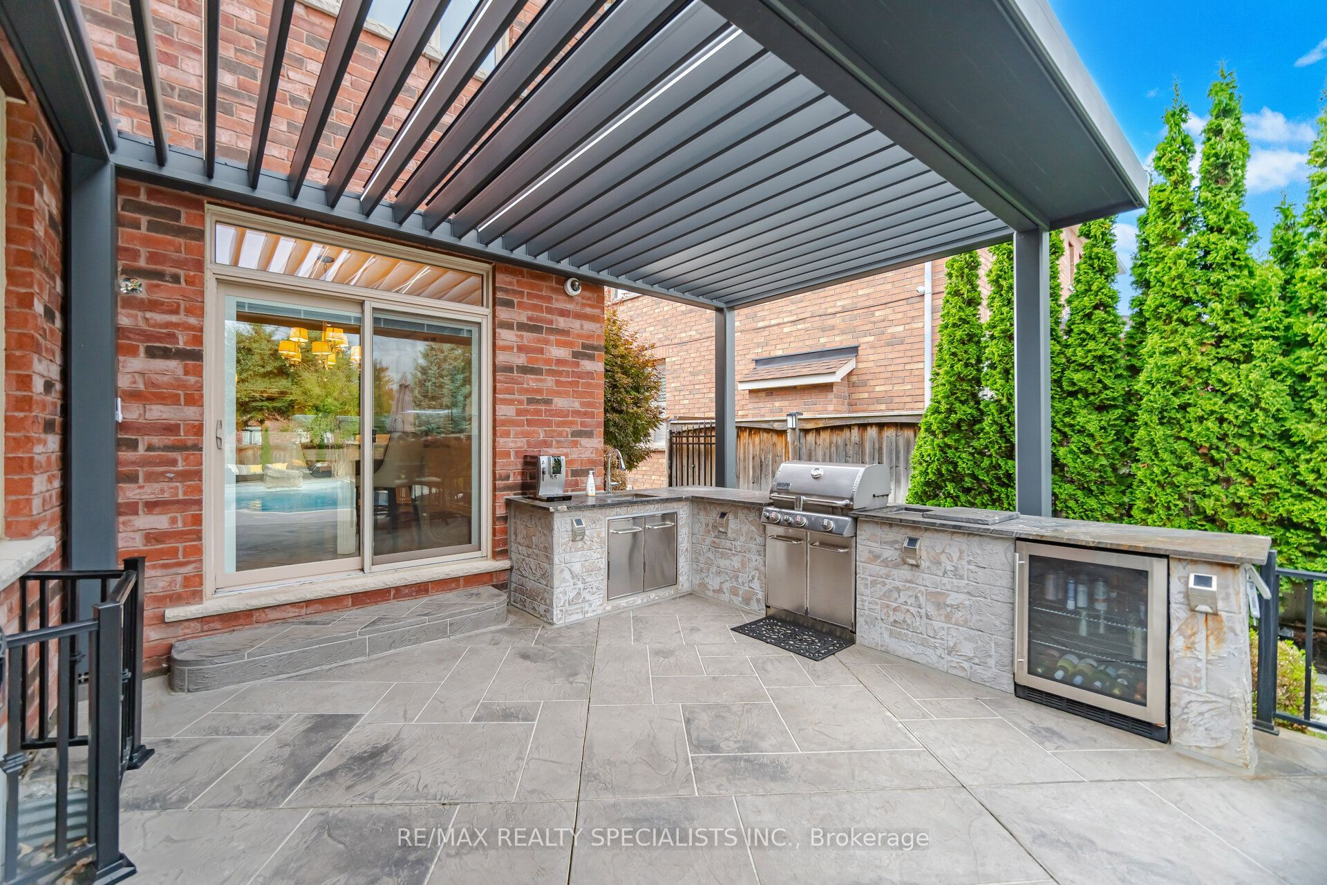 6 Mccandless Court Property Photo 3