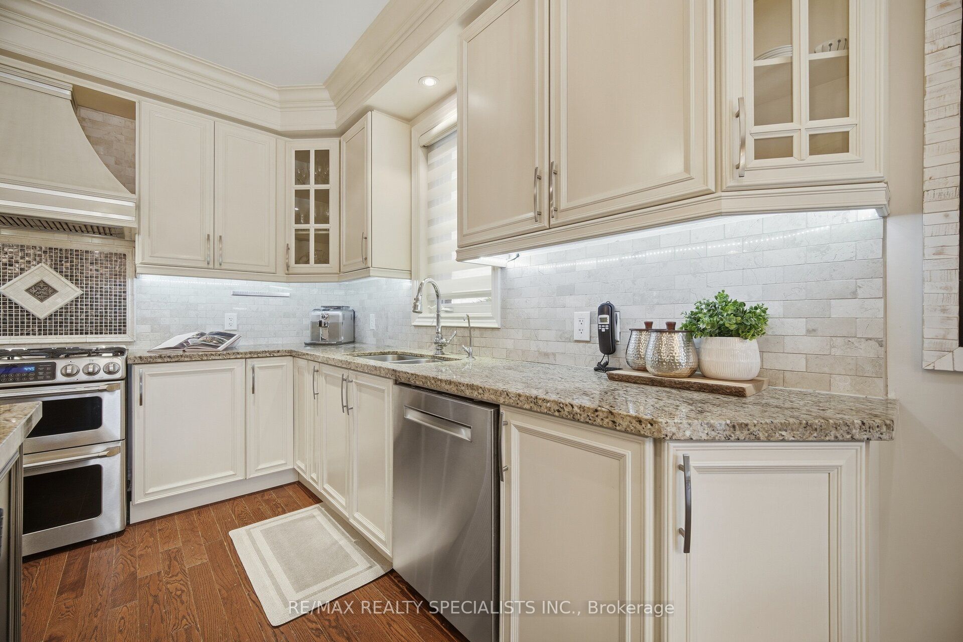 6 Mccandless Court Property Photo 12