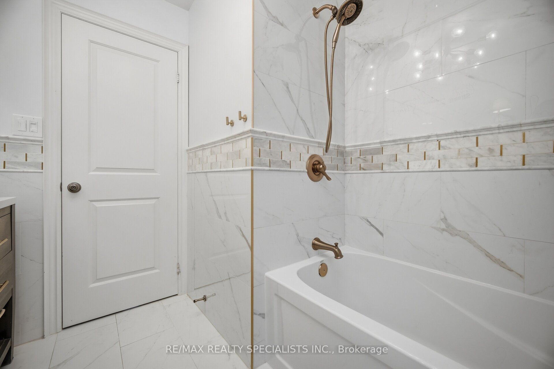 6 Mccandless Court Property Photo 32