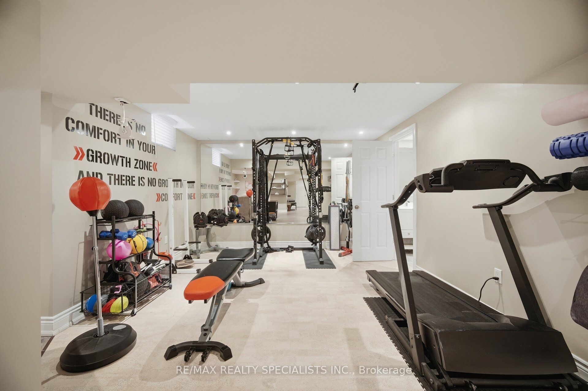 6 Mccandless Court Property Photo 36