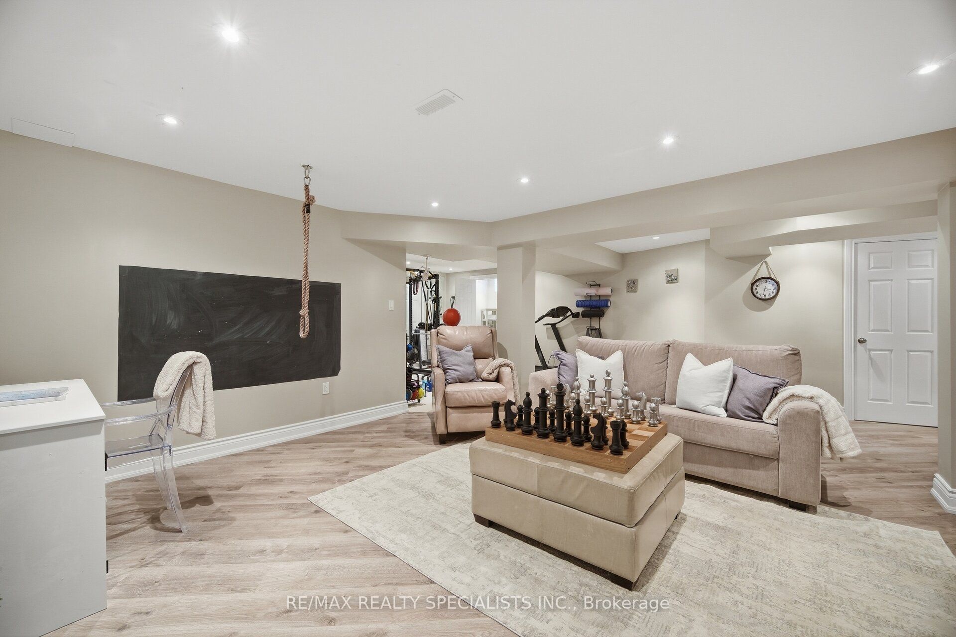 6 Mccandless Court Property Photo 37