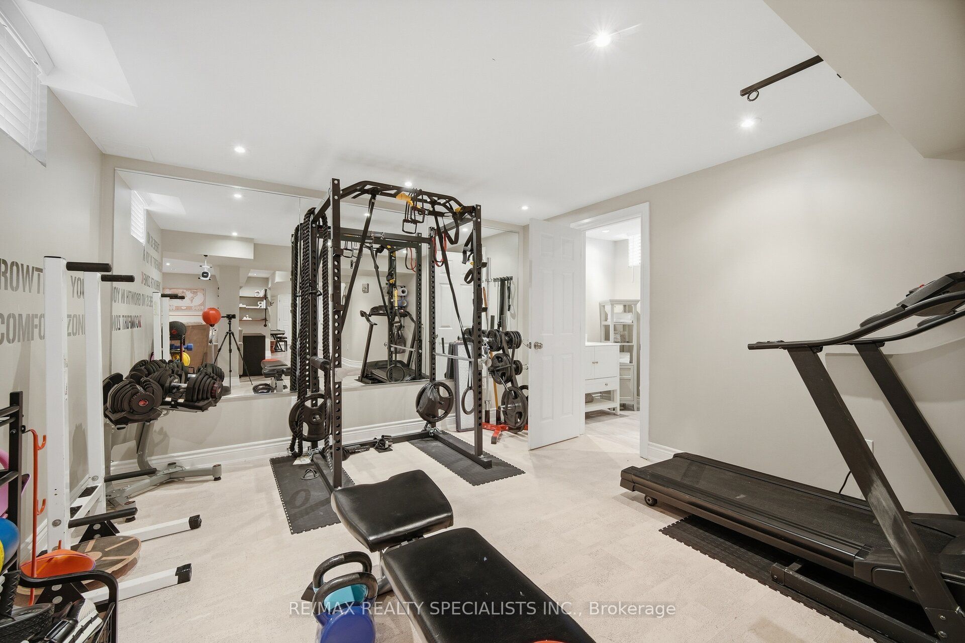 6 Mccandless Court Property Photo 38