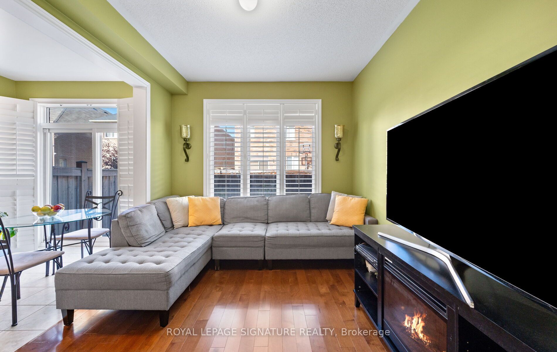 30 Franktown Drive Property Photo 12