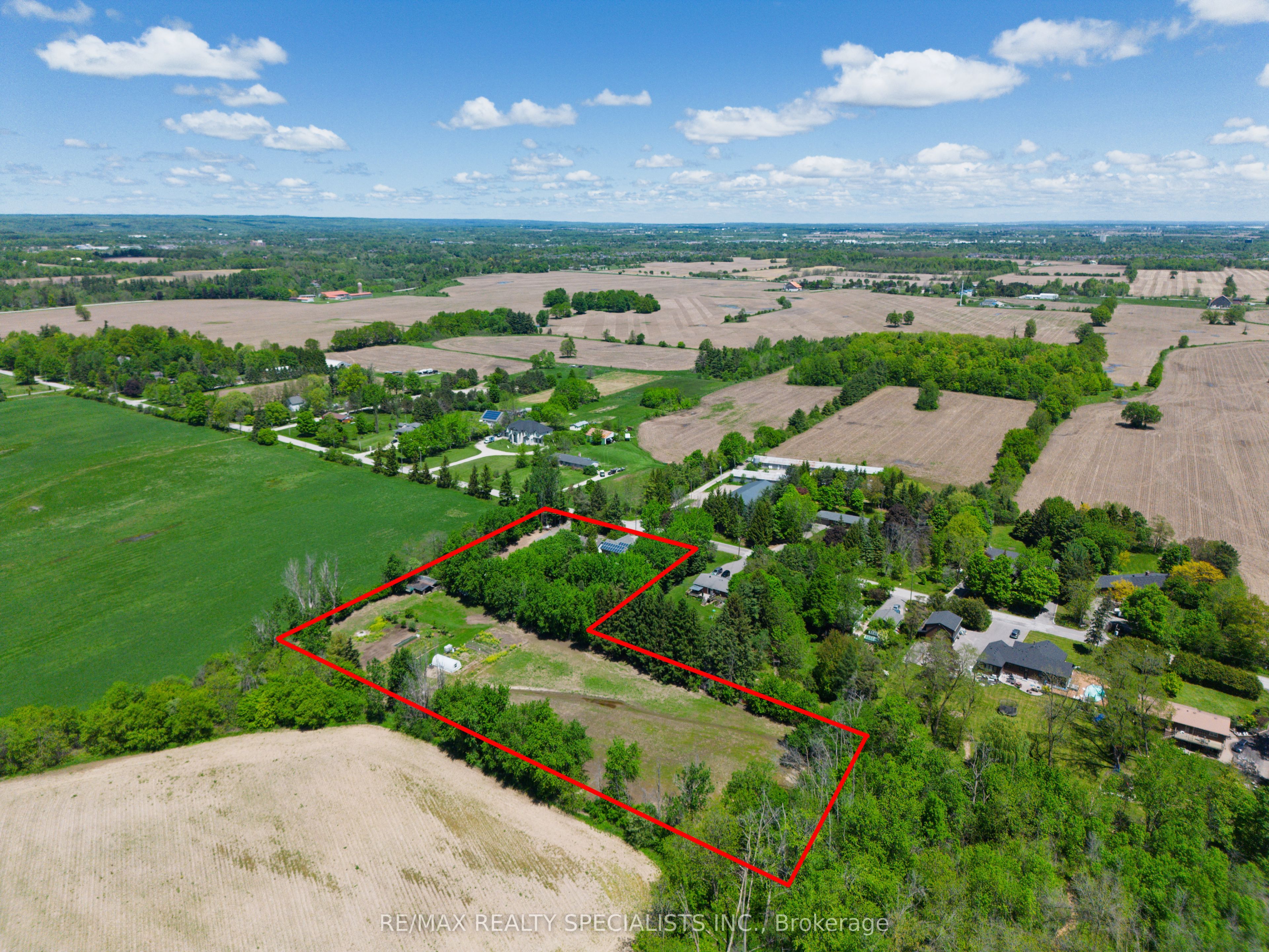 10642 Sixth Line Property Photo 50