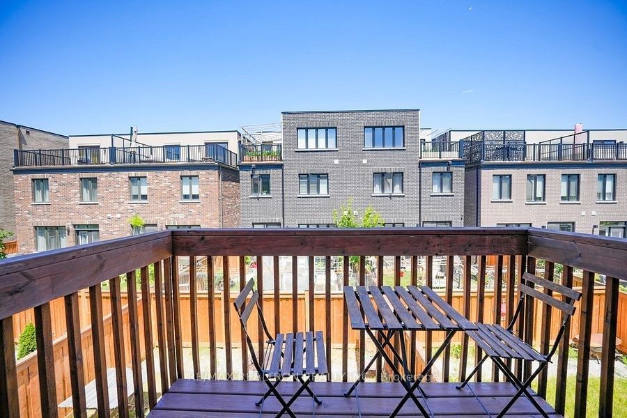 30 Vaudeville Drive Property Photo 8