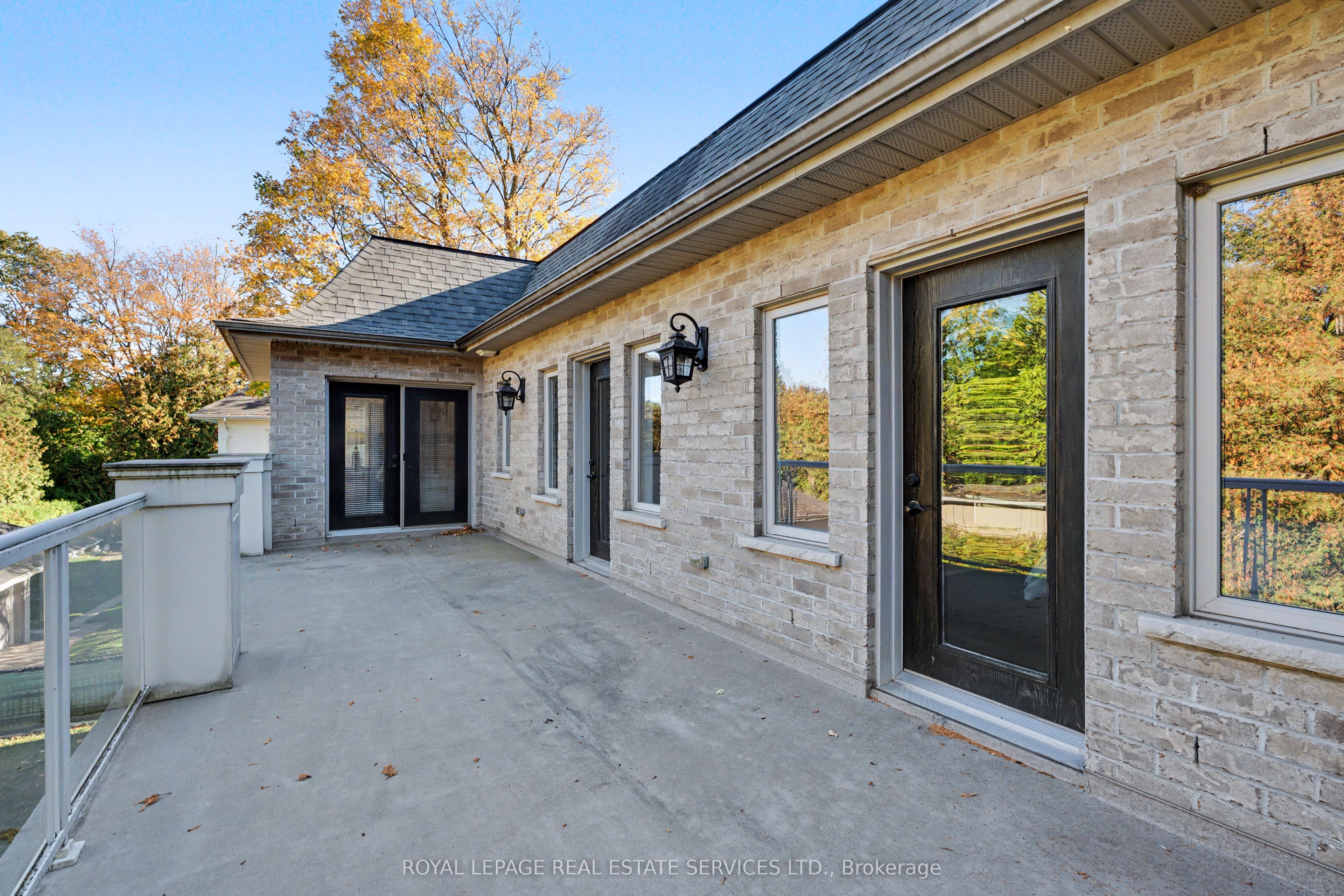 369 Lees Lane Property Photo 22