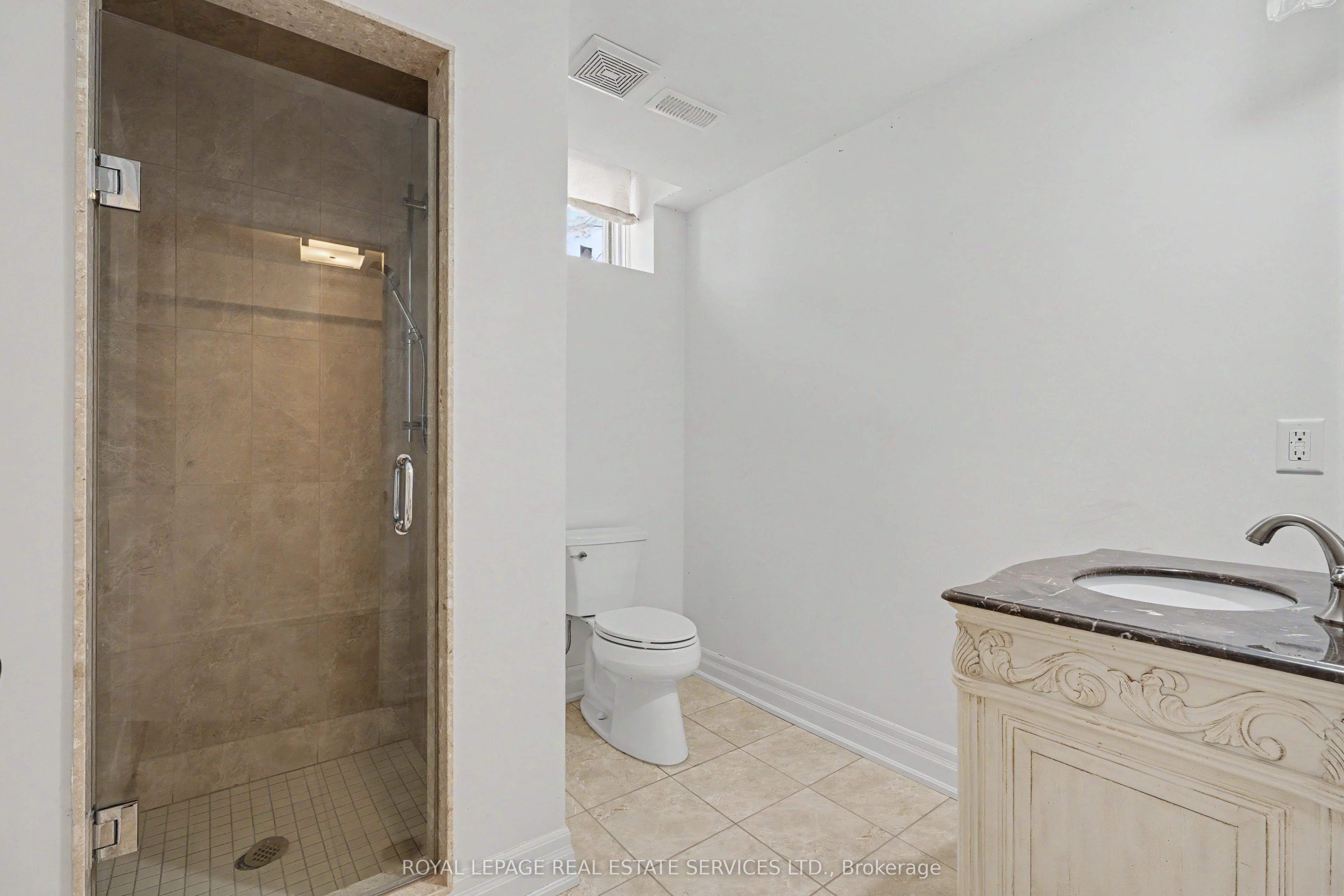 369 Lees Lane Property Photo 37