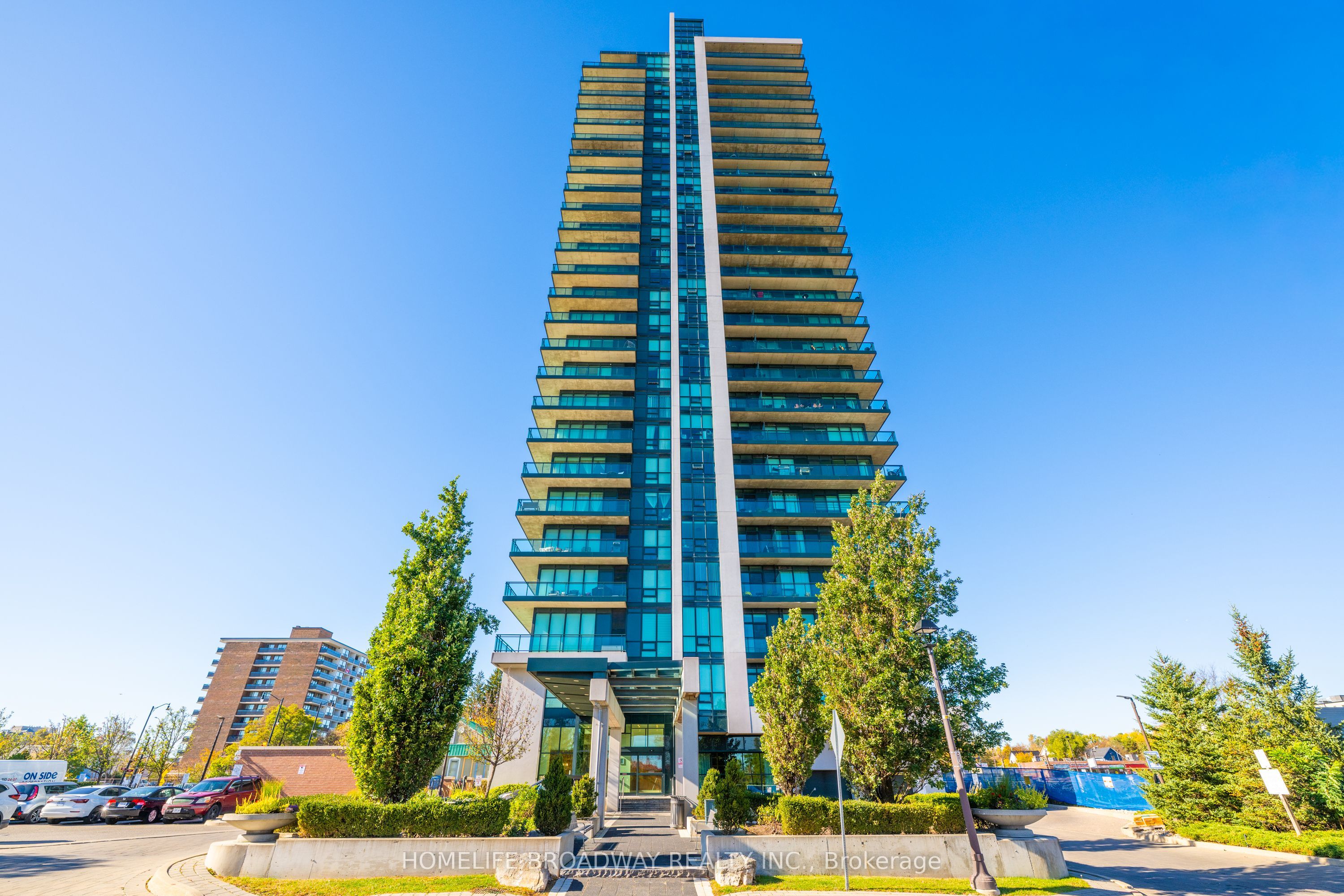 100 John Street 2307 Property Photo 1