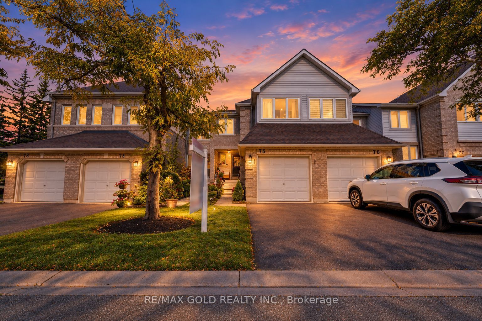 2555 Thomas Street 75
