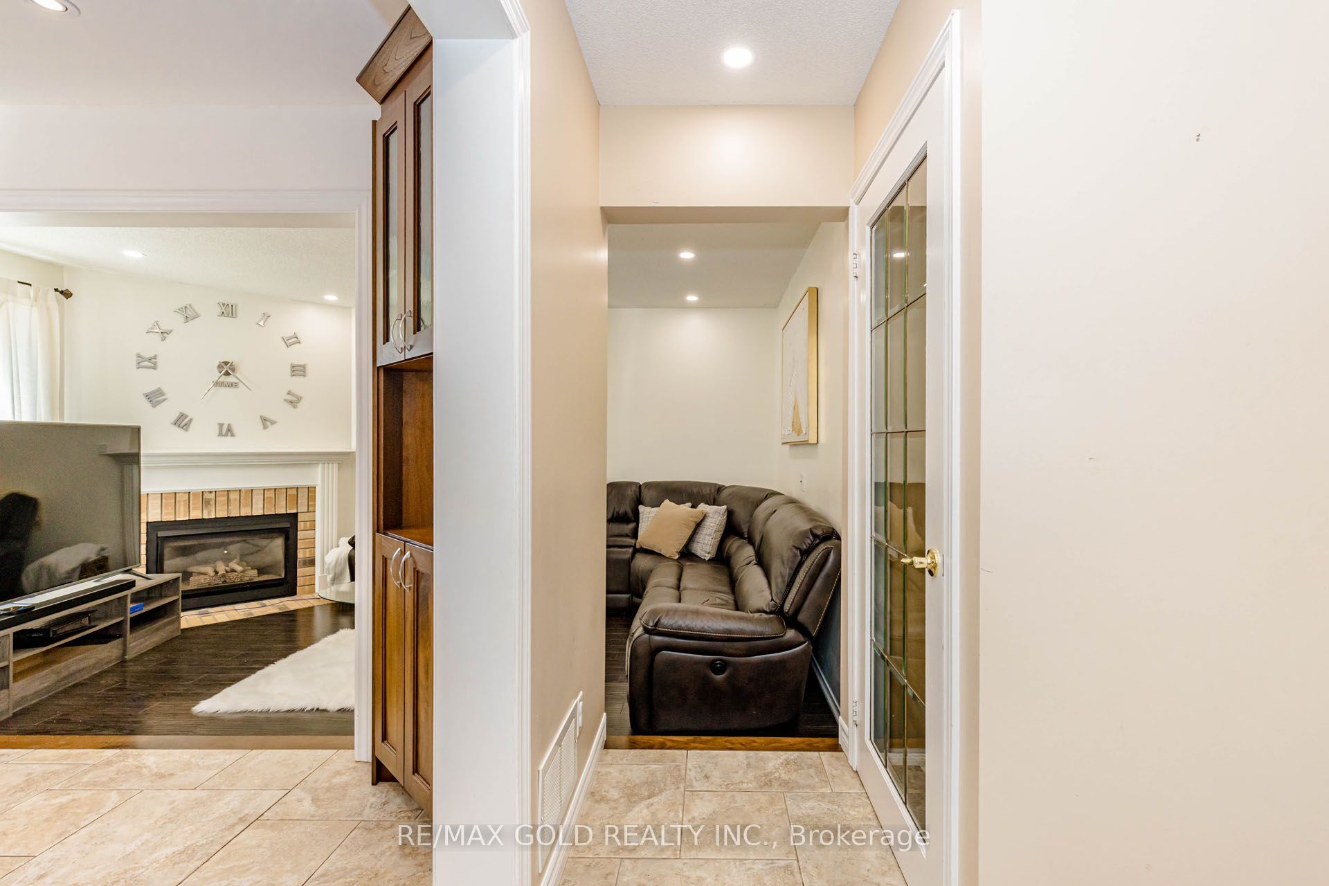 93 Lauchlin Crescent Property Photo 8
