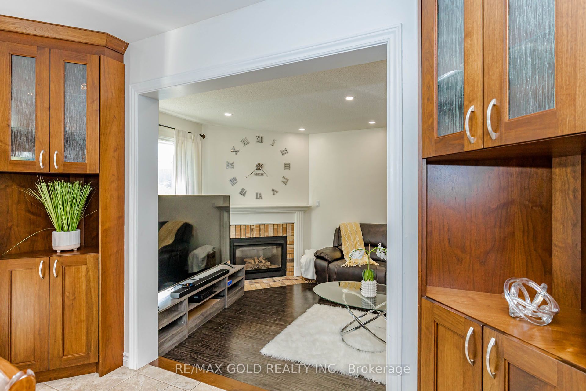 93 Lauchlin Crescent Property Photo 14