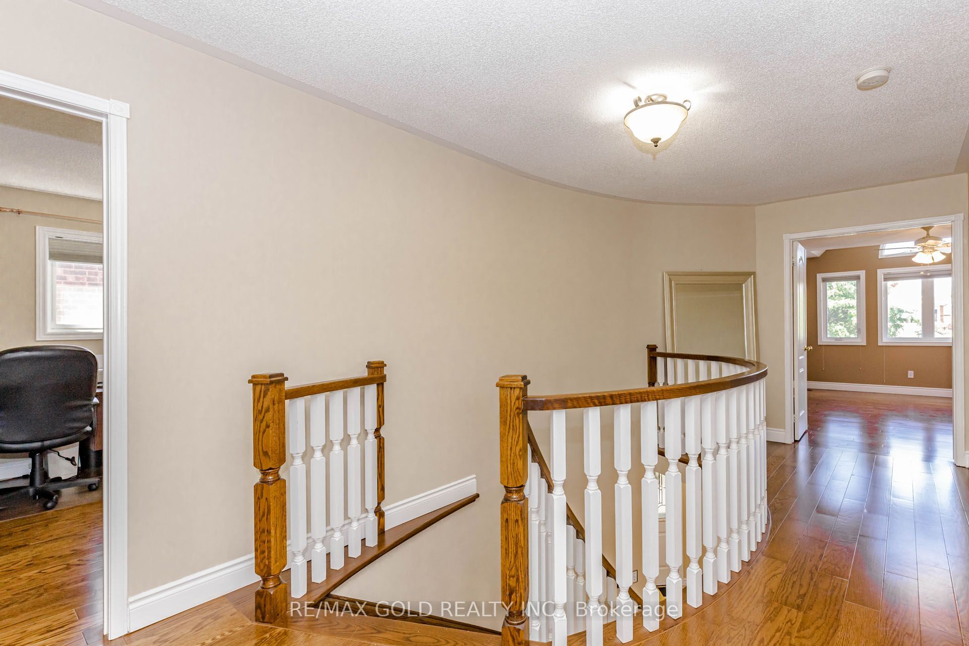93 Lauchlin Crescent Property Photo 17