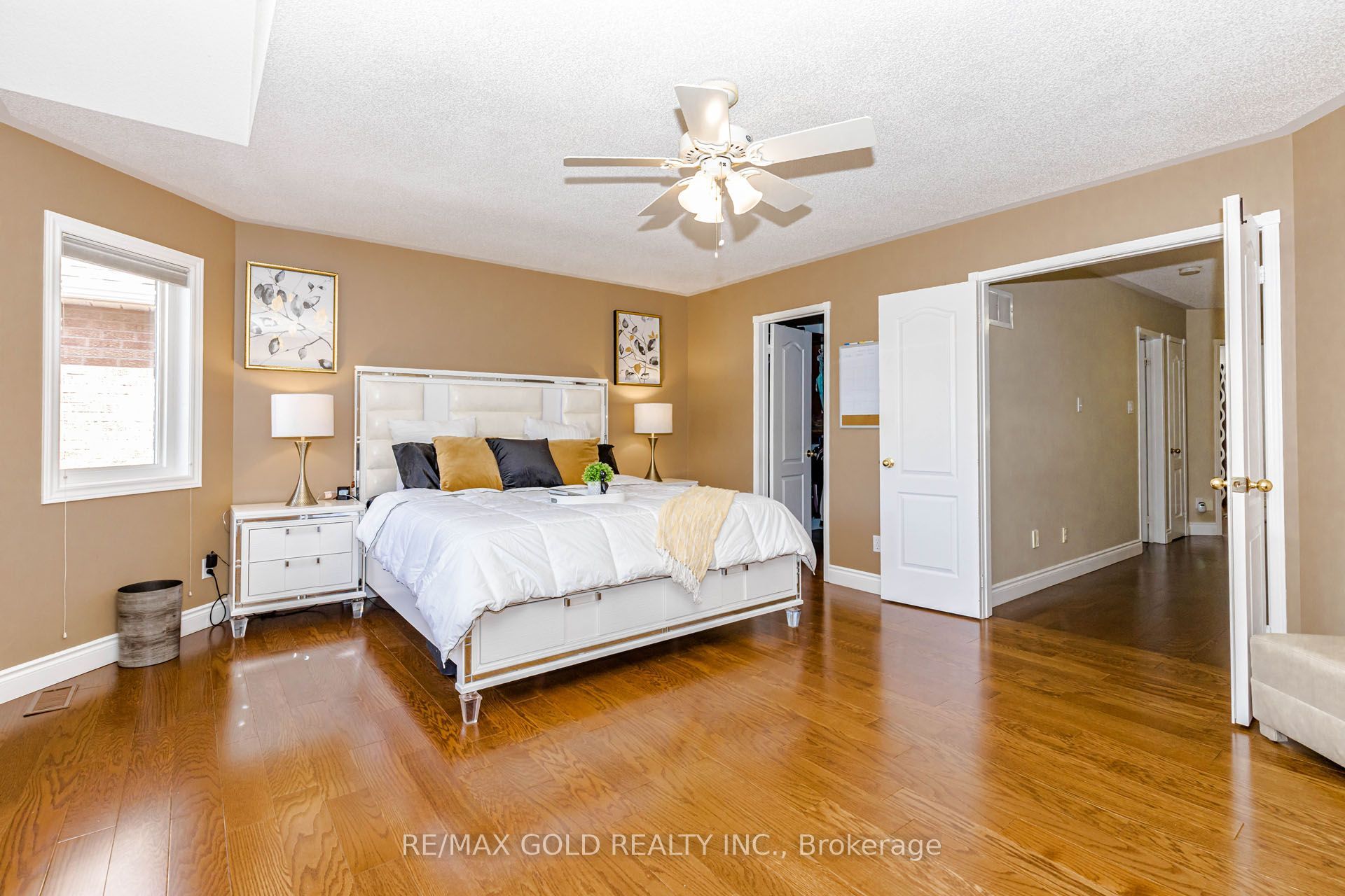 93 Lauchlin Crescent Property Photo 18