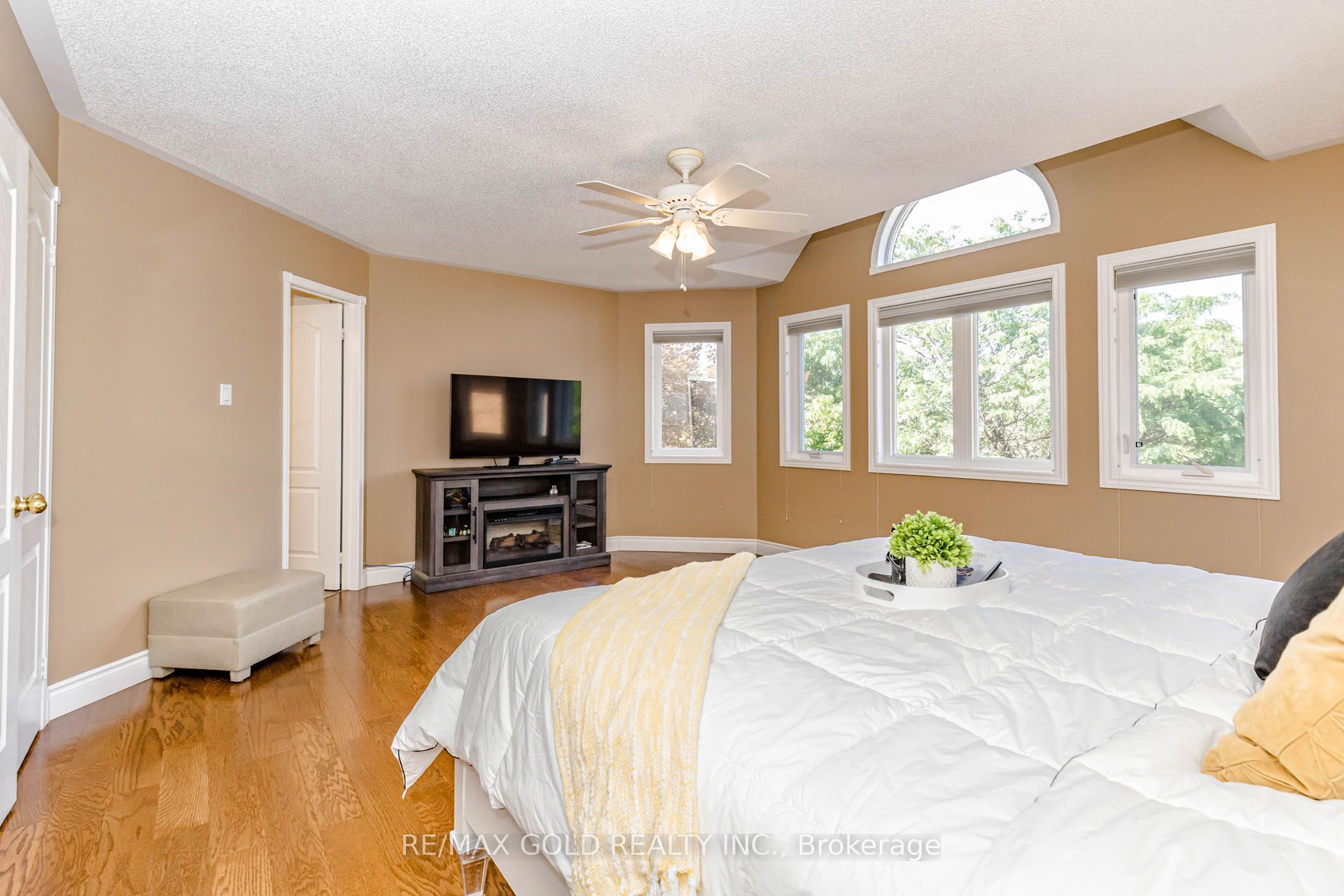 93 Lauchlin Crescent Property Photo 19