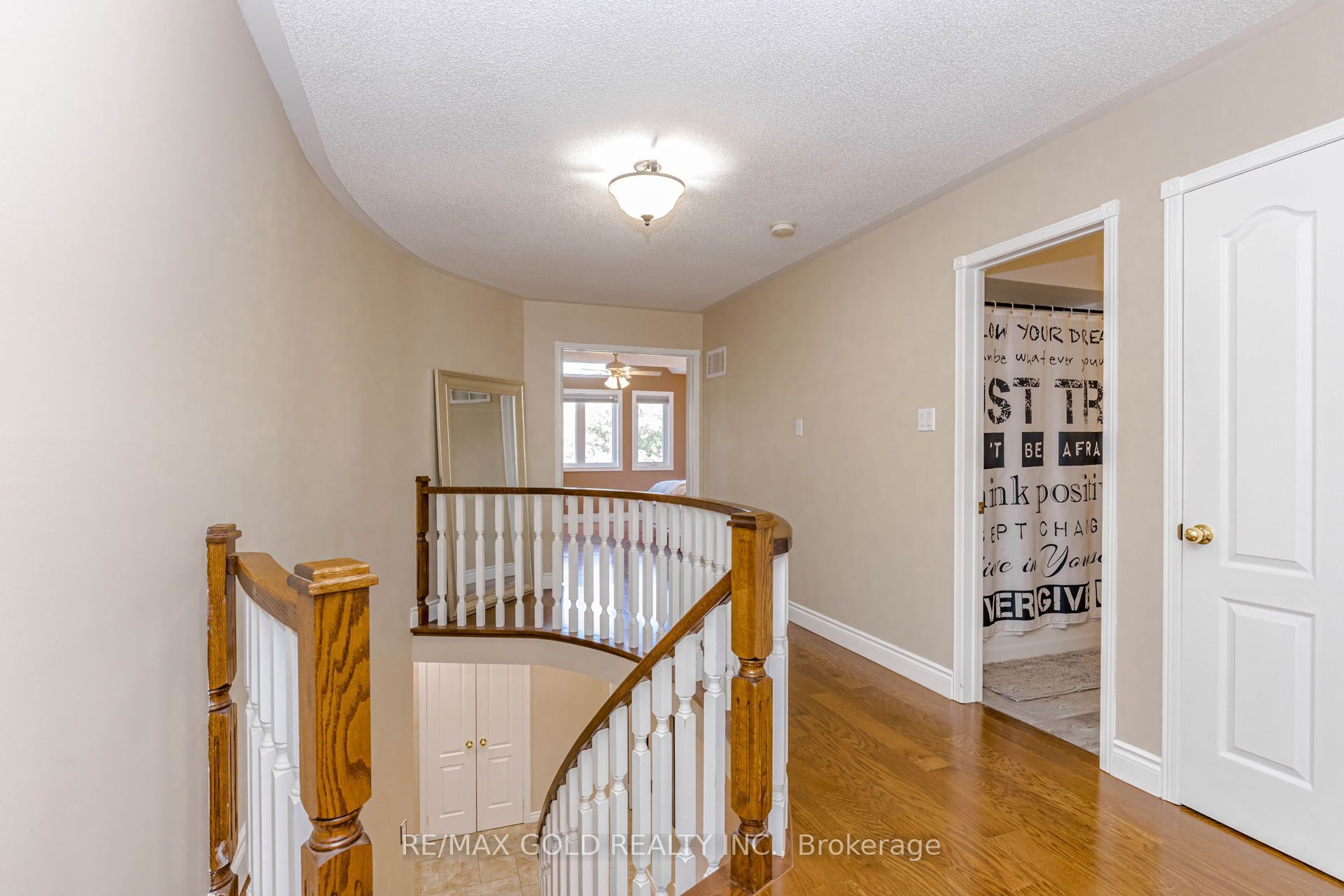 93 Lauchlin Crescent Property Photo 26