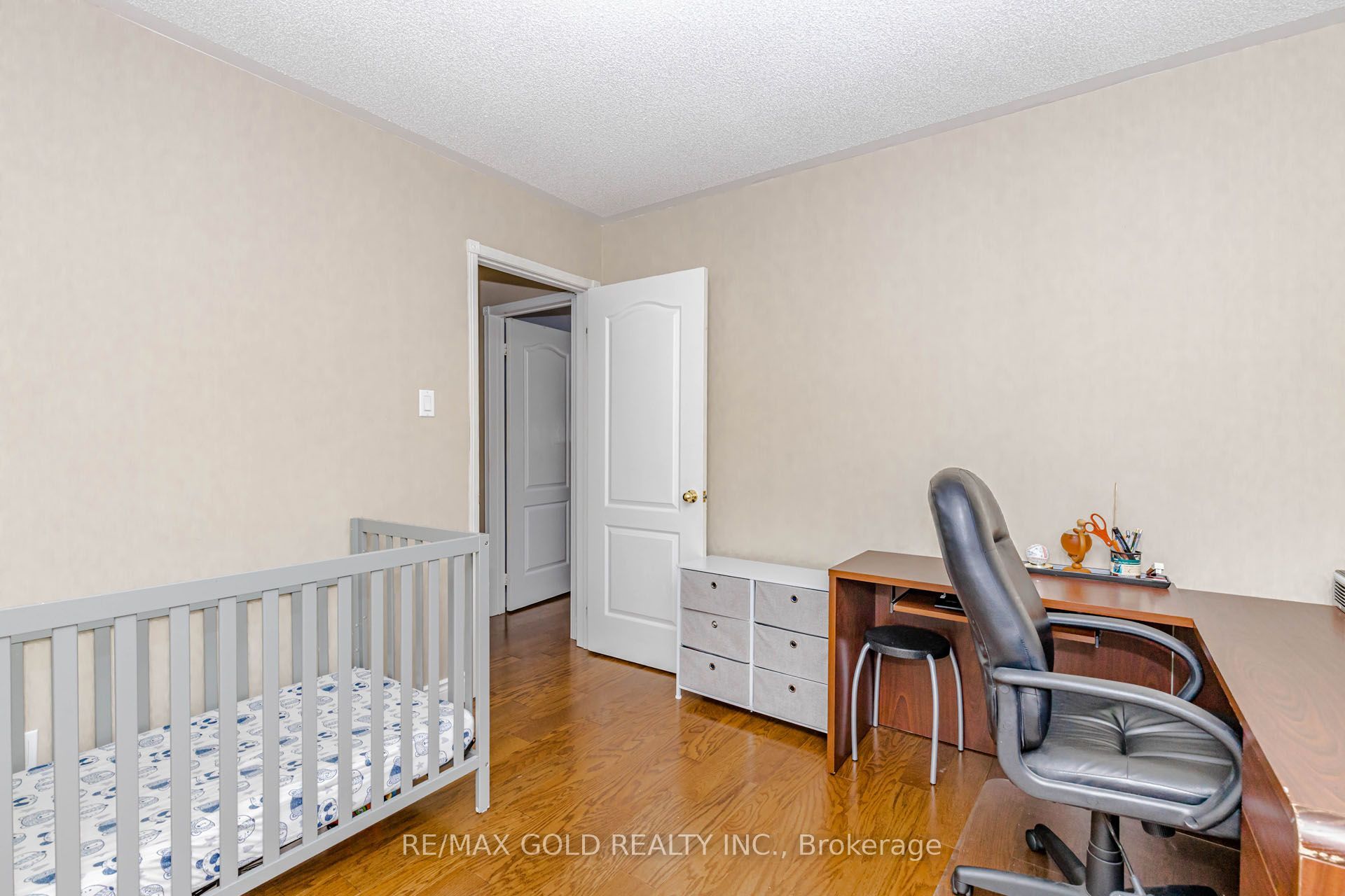 93 Lauchlin Crescent Property Photo 28