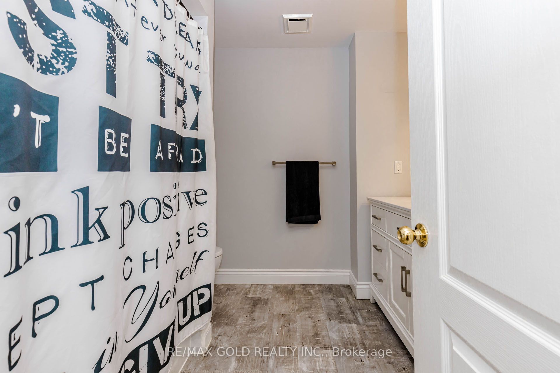 93 Lauchlin Crescent Property Photo 30