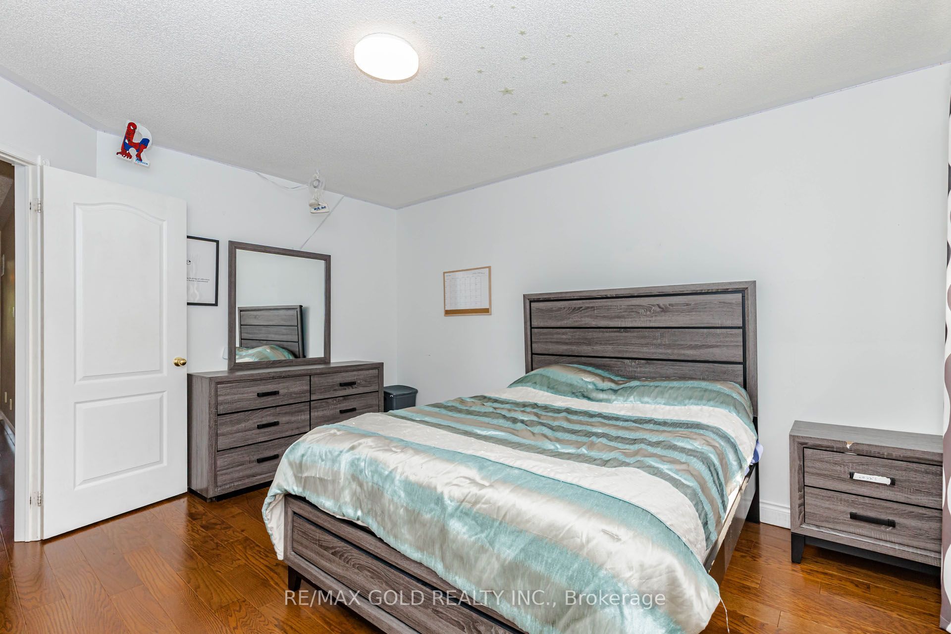 93 Lauchlin Crescent Property Photo 32