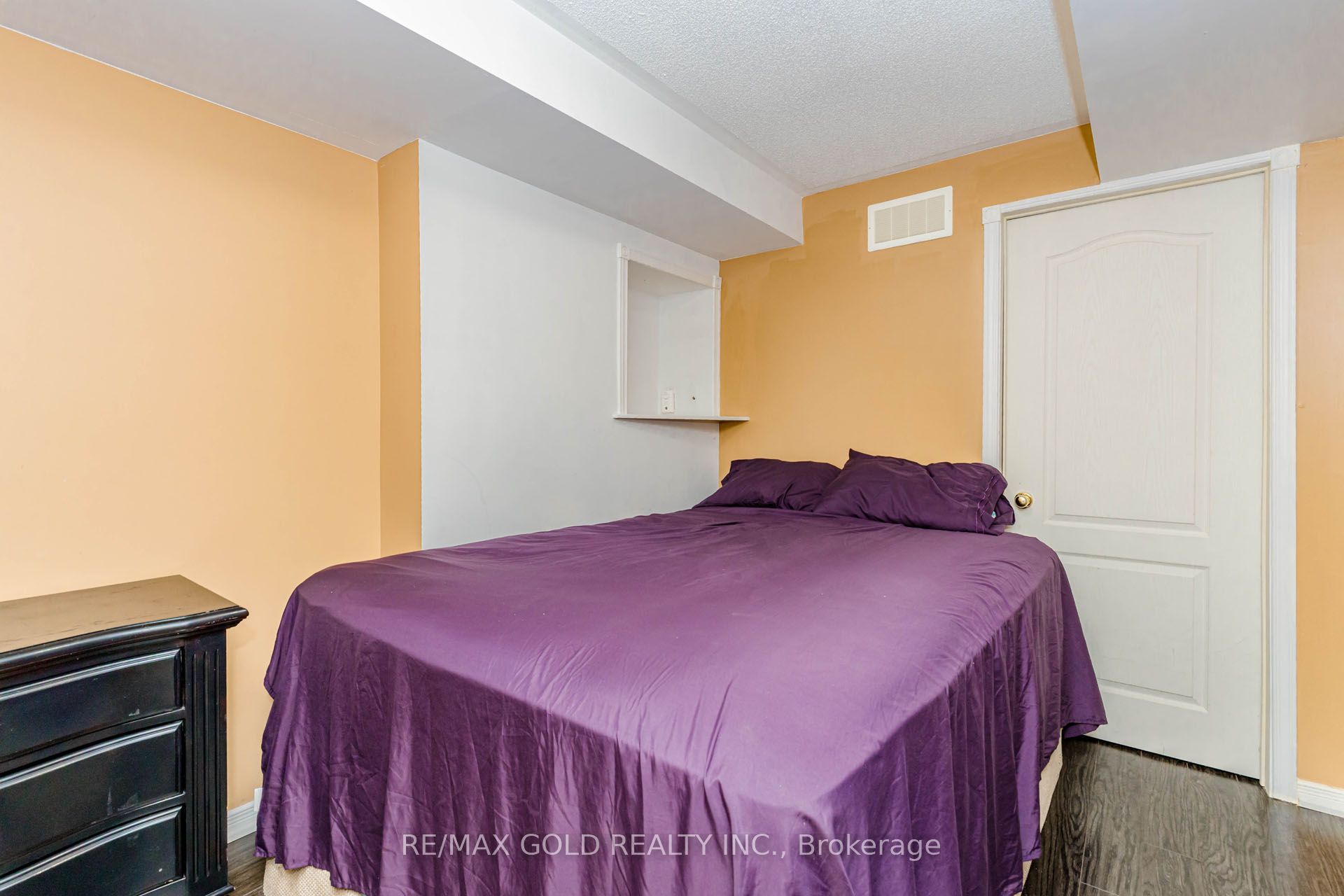 93 Lauchlin Crescent Property Photo 42