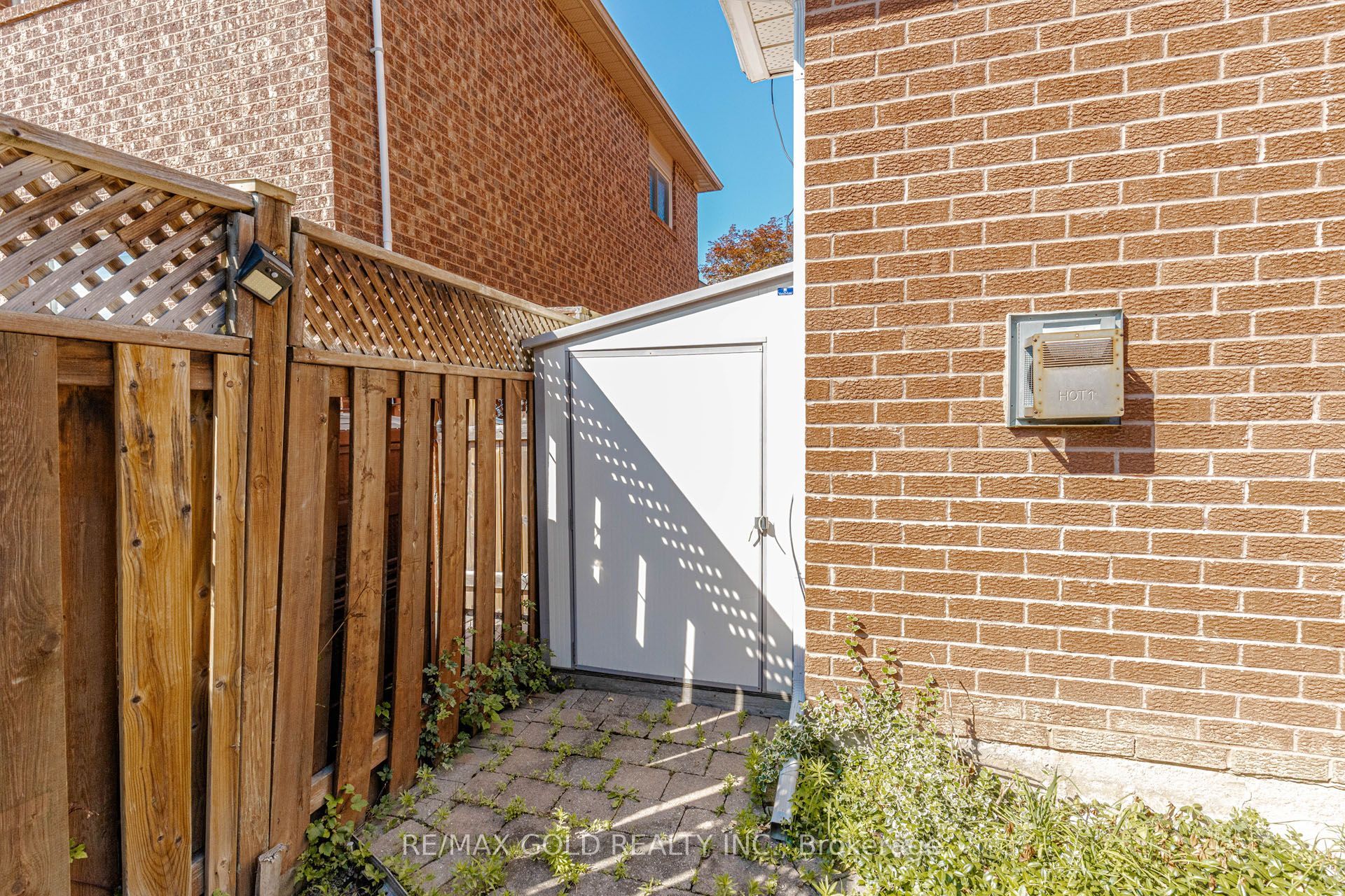 93 Lauchlin Crescent Property Photo 48