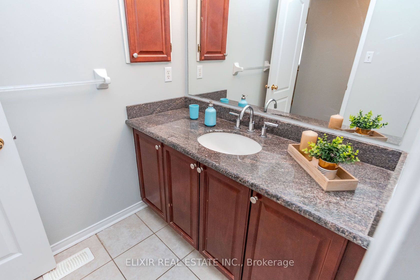 32 Trumpet Valley Boulevard Property Photo 19