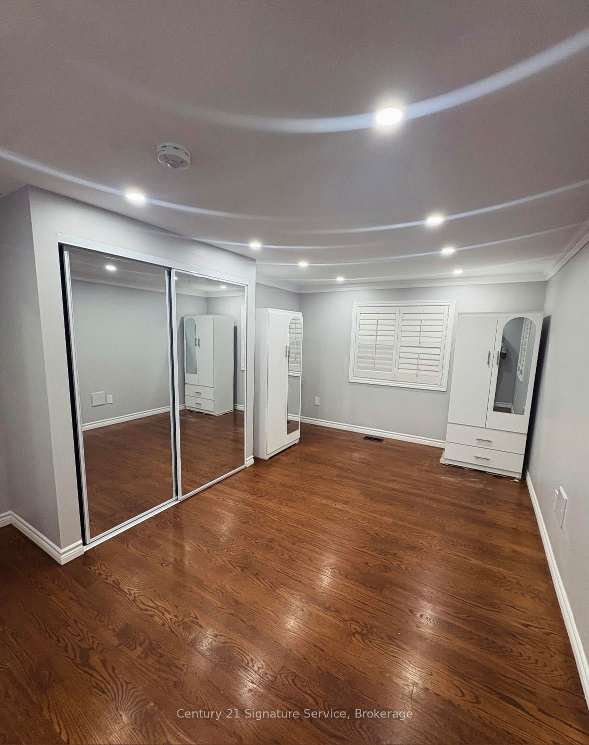 28 Homeland Court Upper Property Photo 10