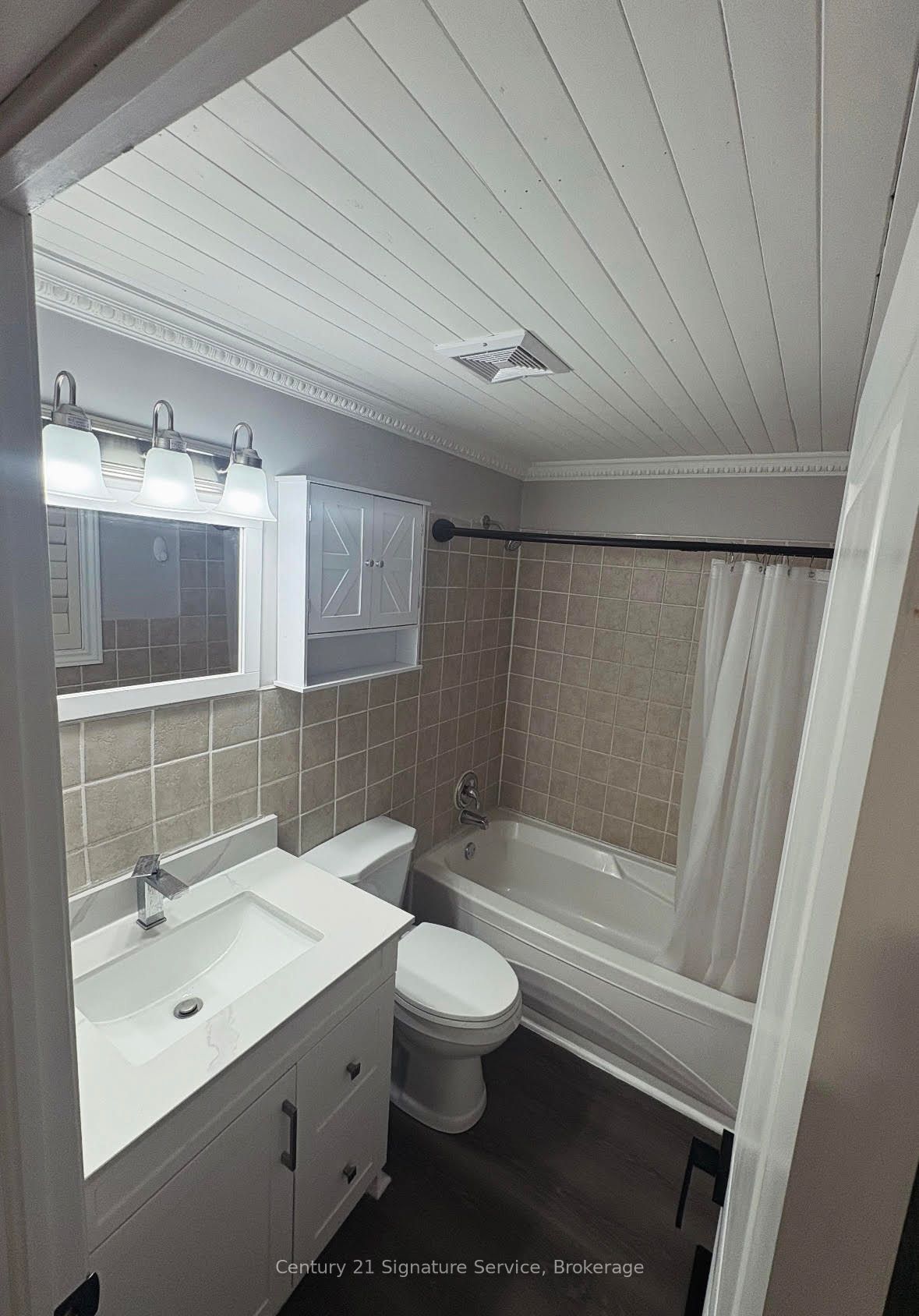 28 Homeland Court Upper Property Photo 12