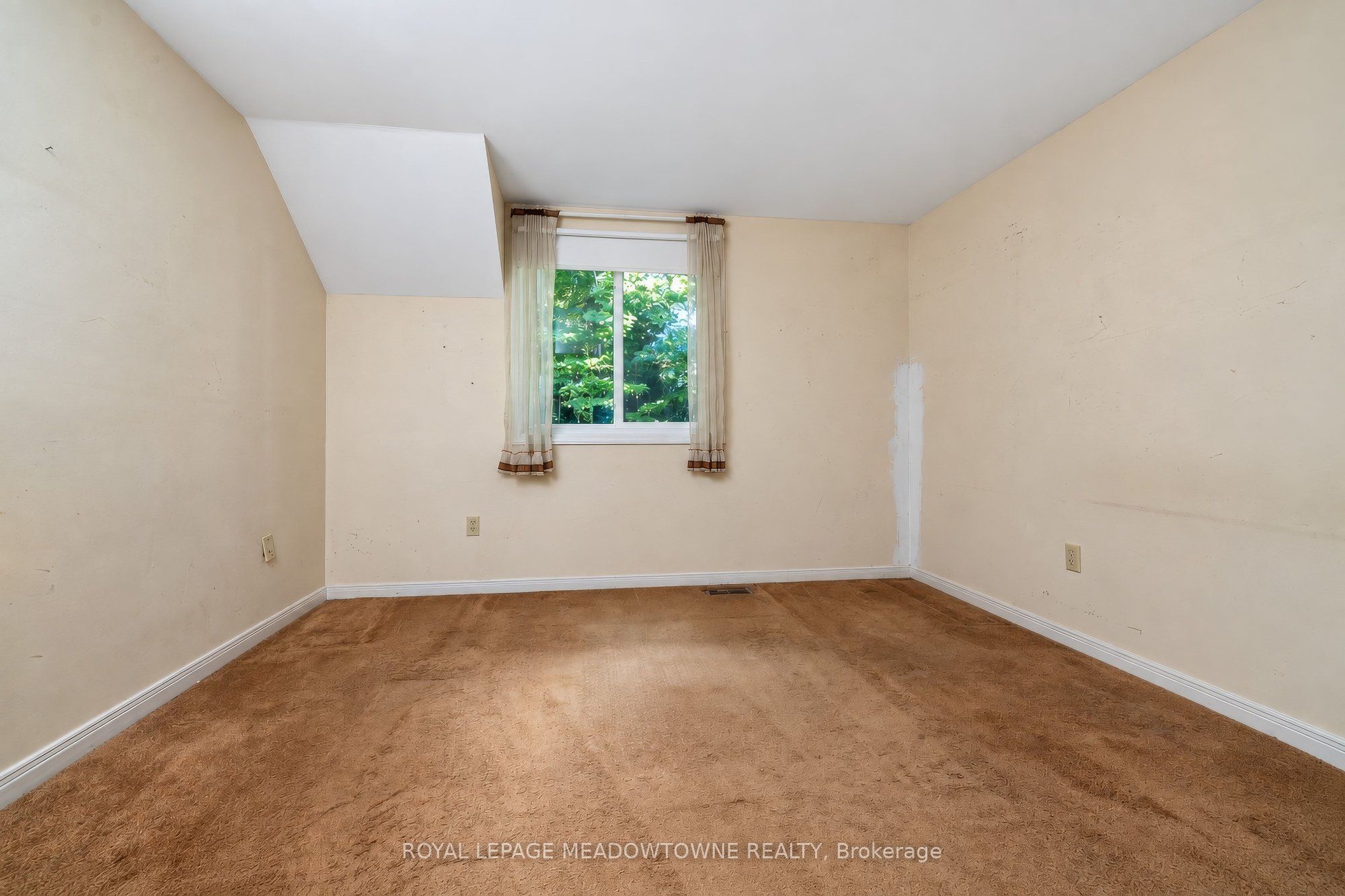 12 Mullen Place Property Photo 28