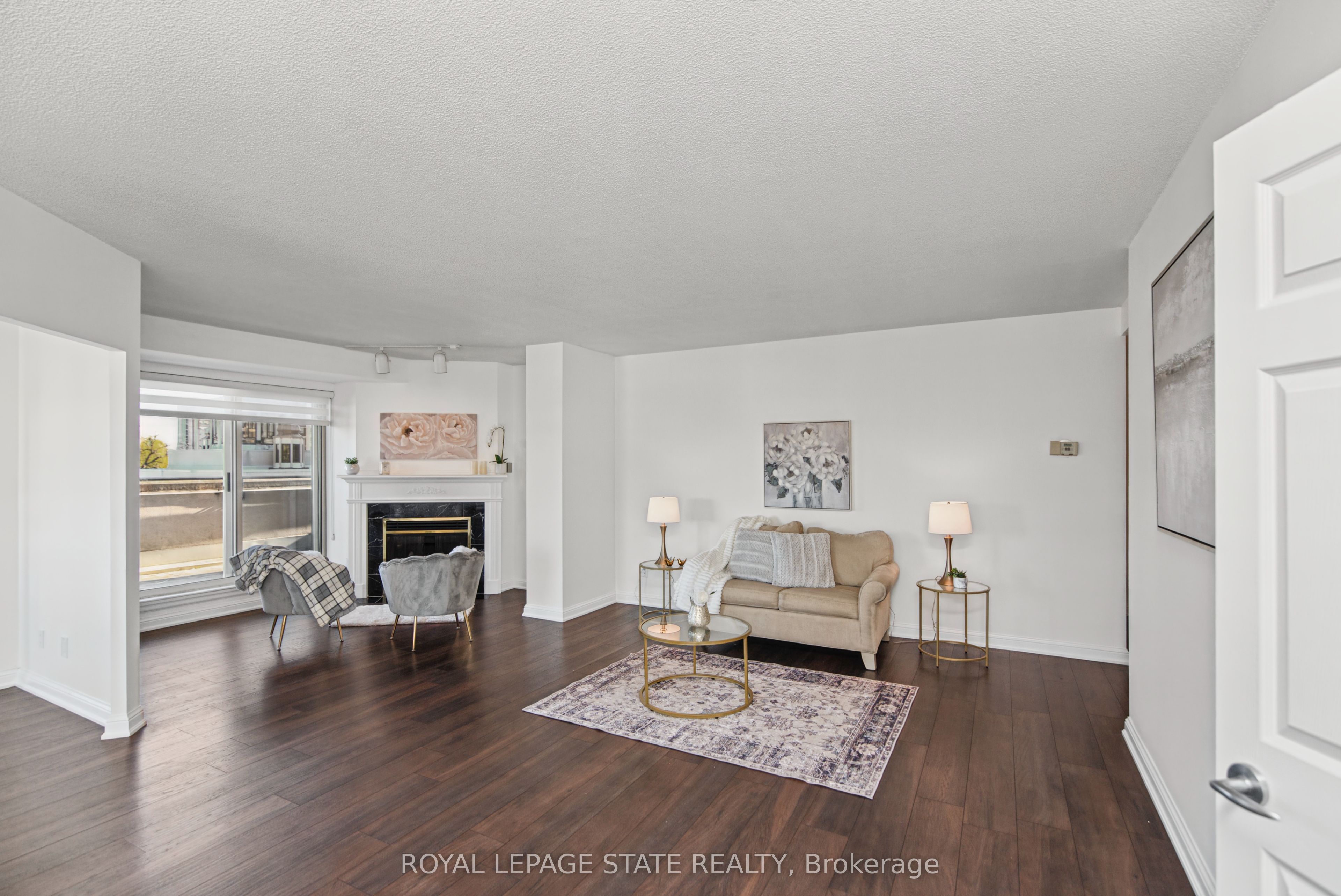 430 Pearl Street 403 Property Photo 12
