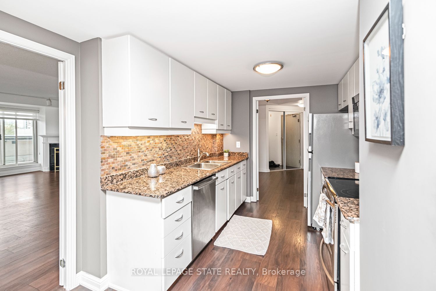 430 Pearl Street 403 Property Photo 20