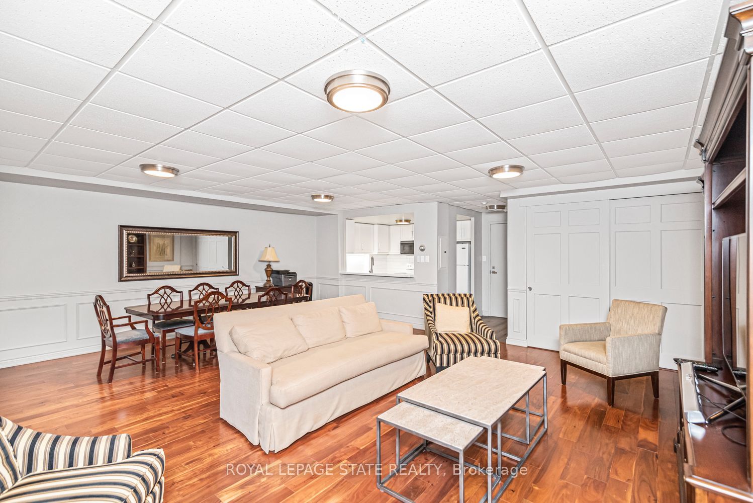 430 Pearl Street 403 Property Photo 38