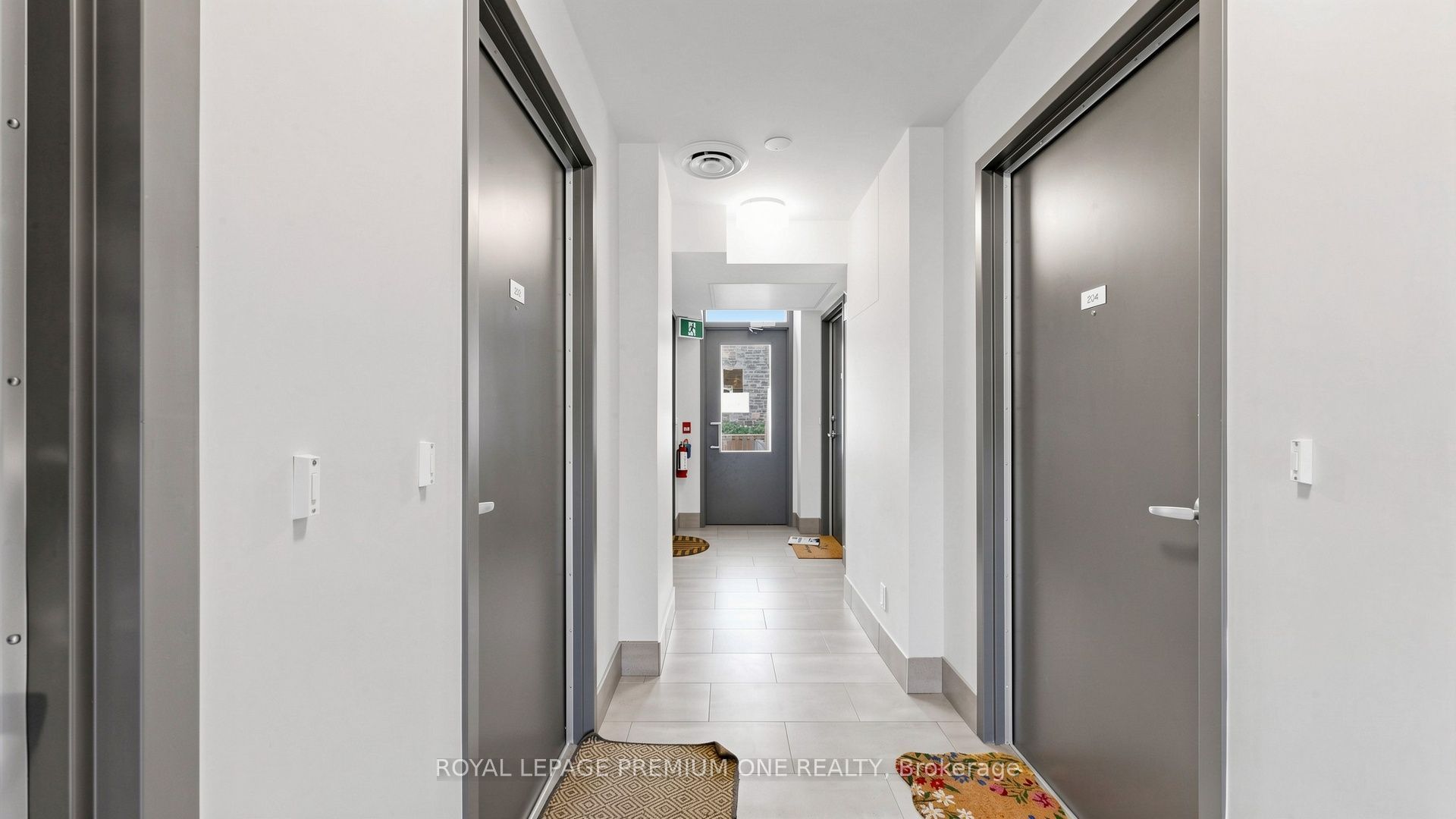 441 Jane Street 203 Property Photo 5